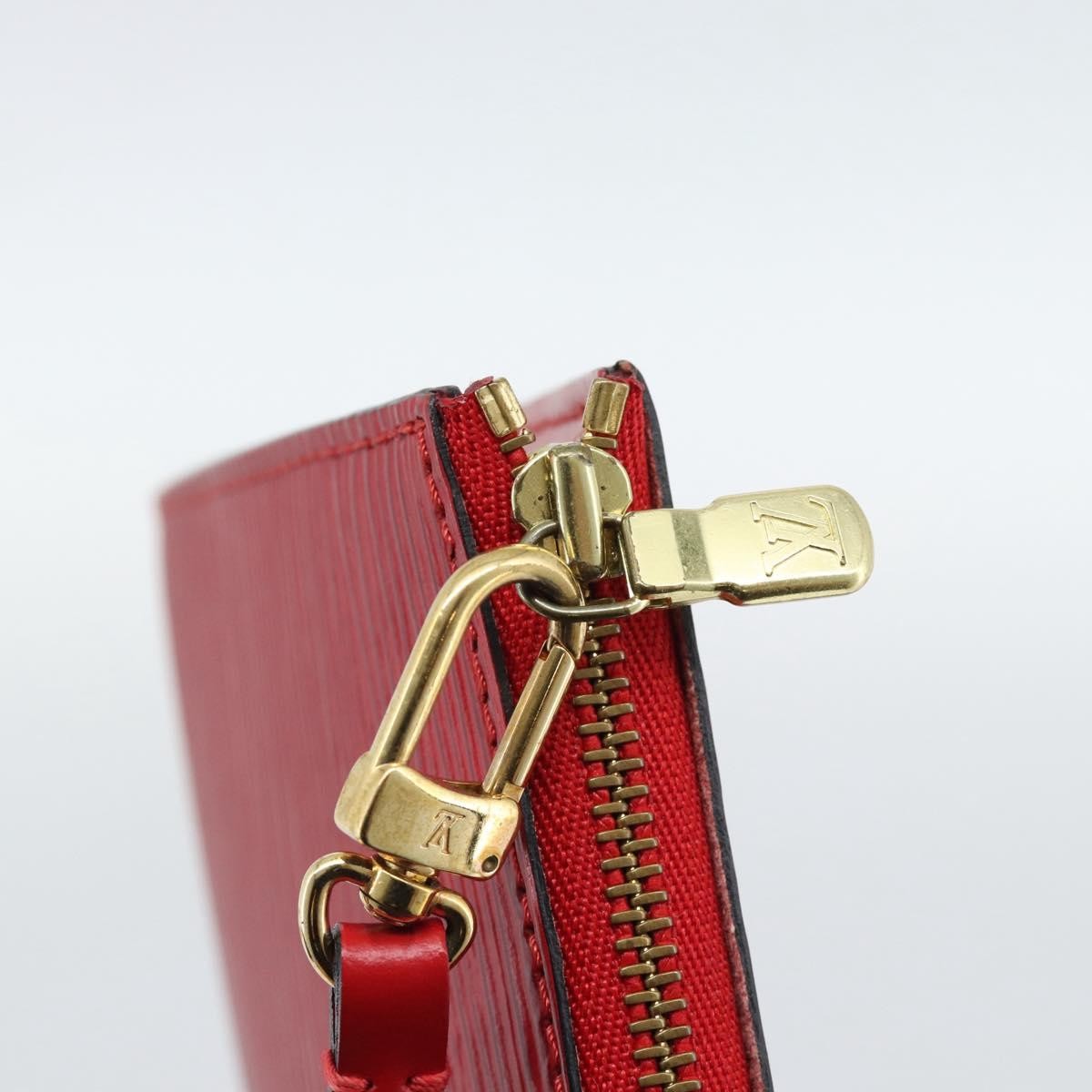 Louis Vuitton Pochette Accessoires Epi Red Leather Clutche & Pouche Bag (Pre-Owned)