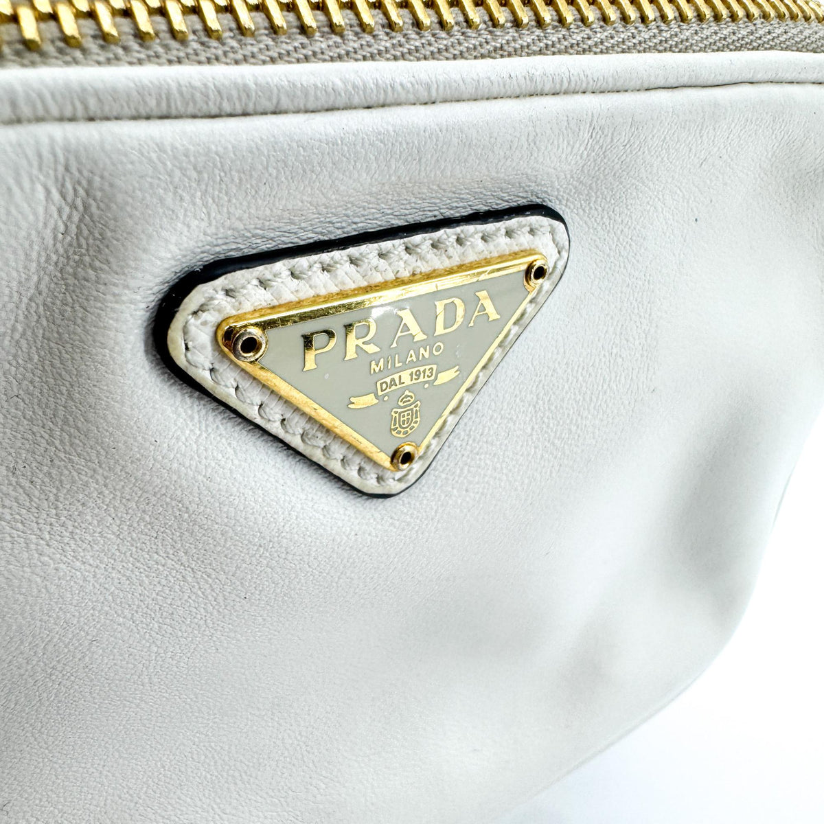 Prada Duet Drawstring Bucket Leather White Leather Handbag (Pre-Owned)