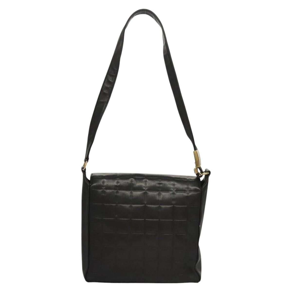 Chanel Chocolate Bar Cc Quilted Leather Black Leather Shoulder Bag Bag (Pre-Owned)