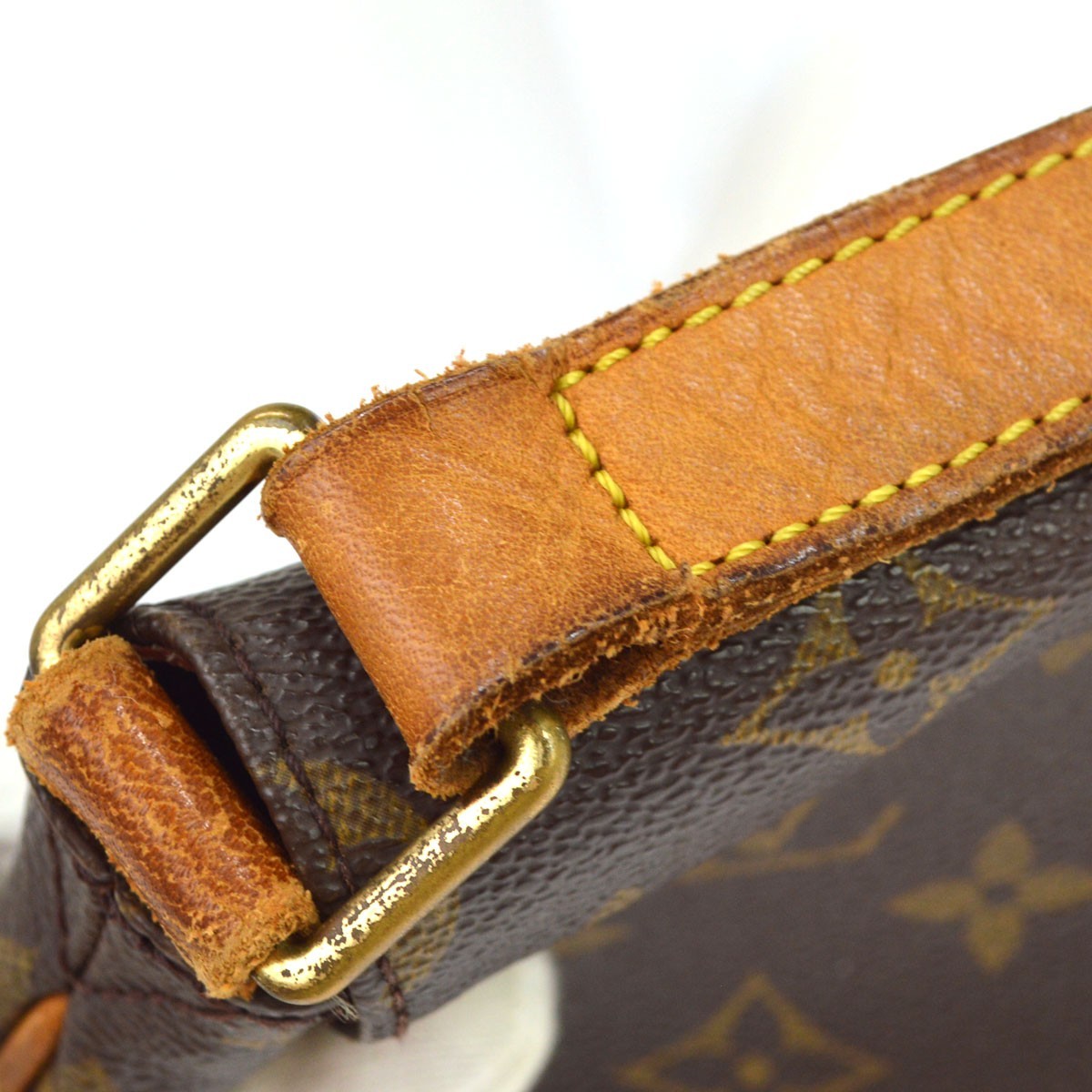 Louis Vuitton Musette Monogram Canvas Brown Canvas Shoulder Bag Bag (Pre-Owned)
