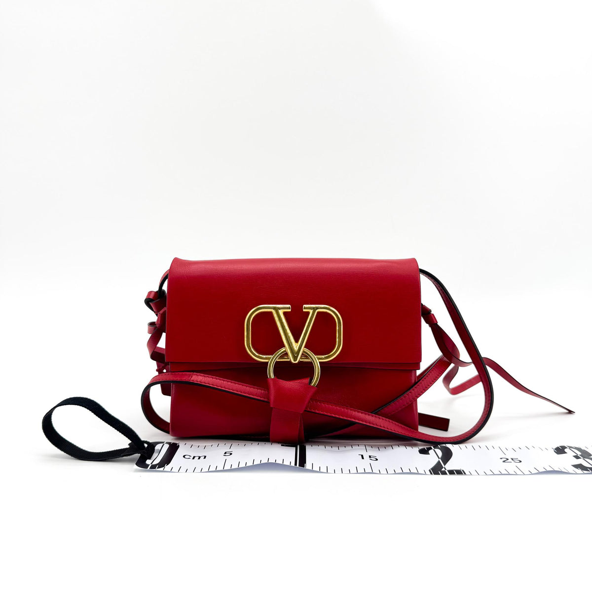 Valentino Garavani Vring Belt Leather Red Leather Clutche & Pouche Bag (Pre-Owned)