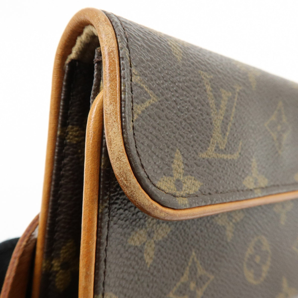 Louis Vuitton Florentine Waist Monogram Canvas Brown Canvas Handbag (Pre-Owned)