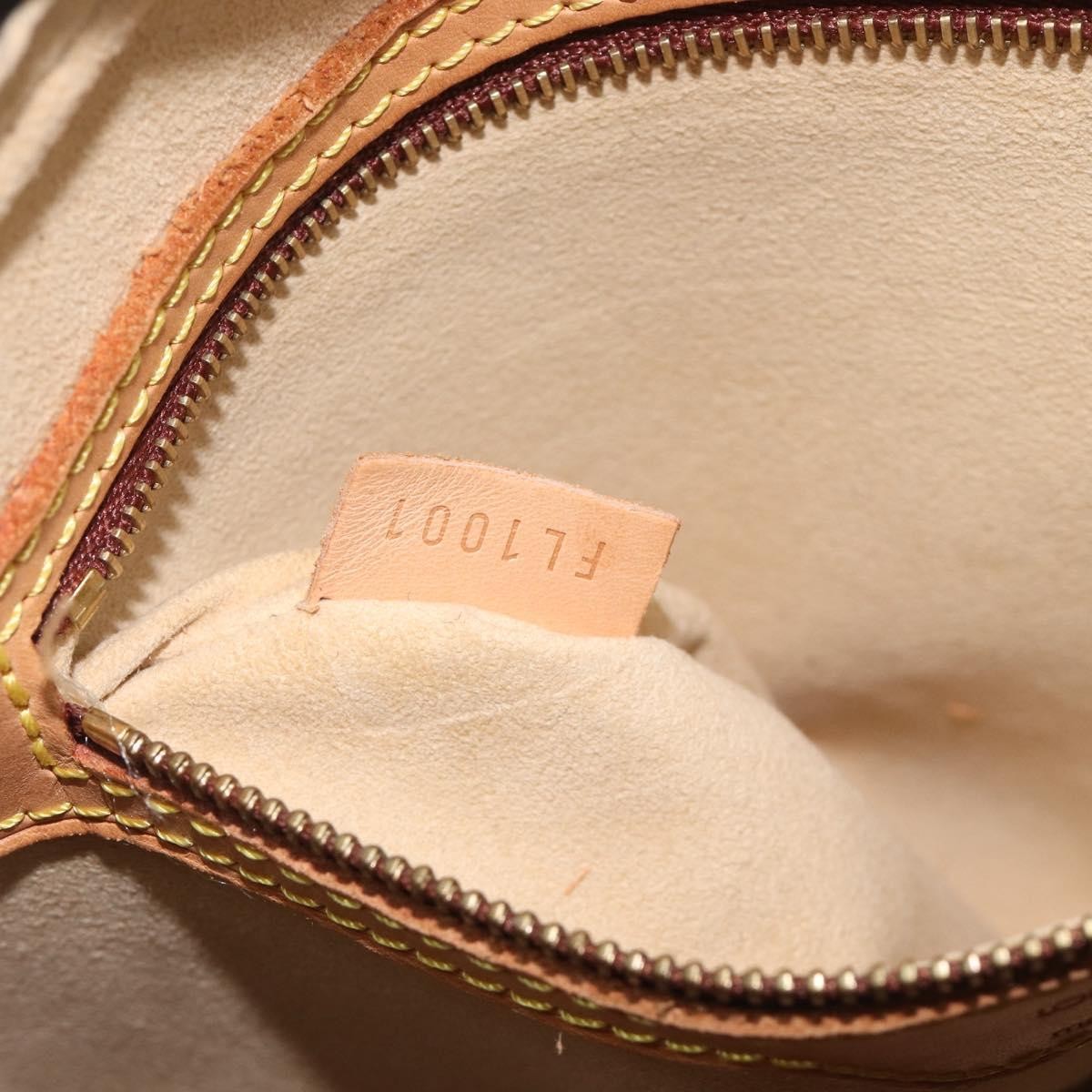 Louis Vuitton Looping Monogram Canvas Brown Canvas Handbag (Pre-Owned)