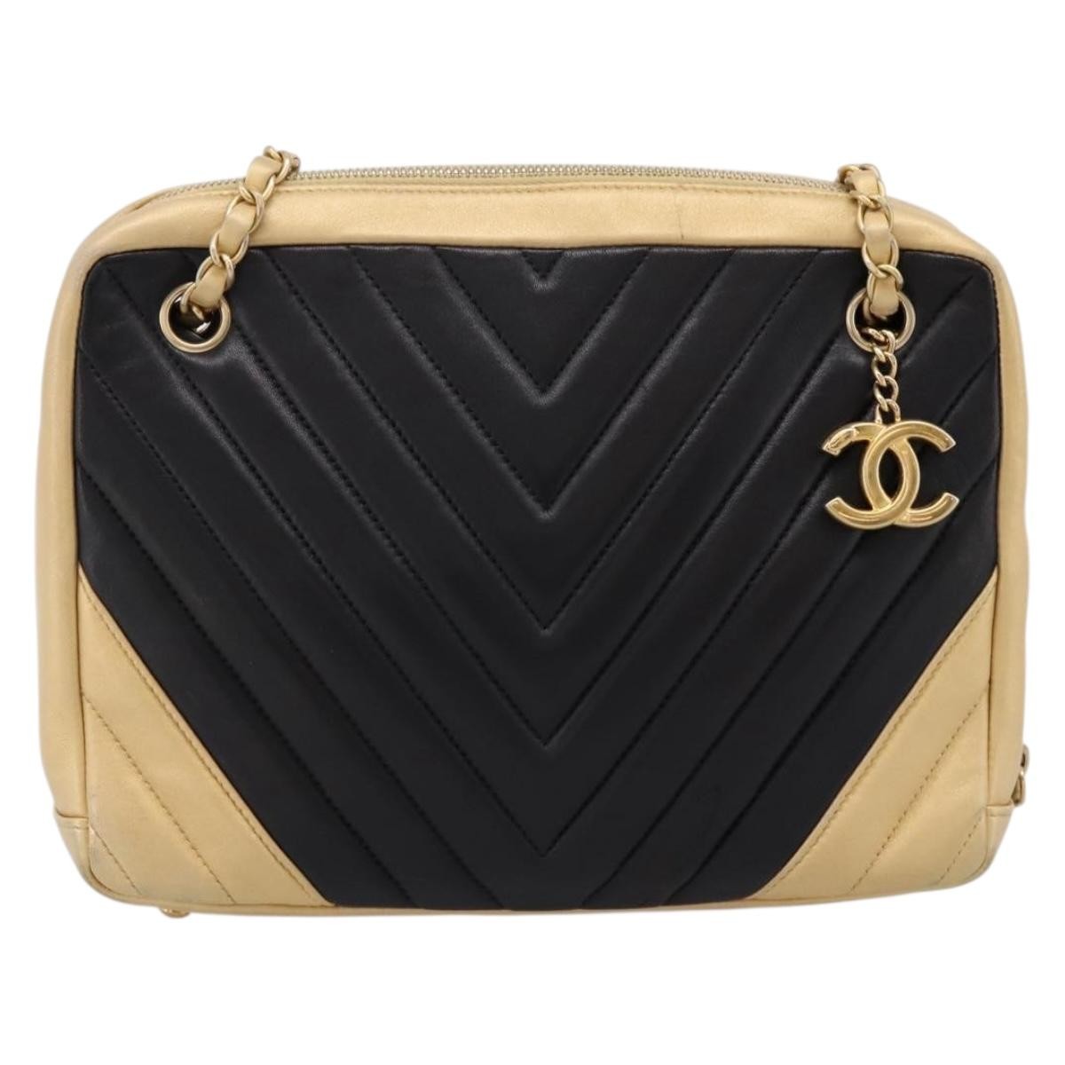 Chanel Camera Chevron Lambskin Beige Leather Shoulder Bag Bag (Pre-Owned)