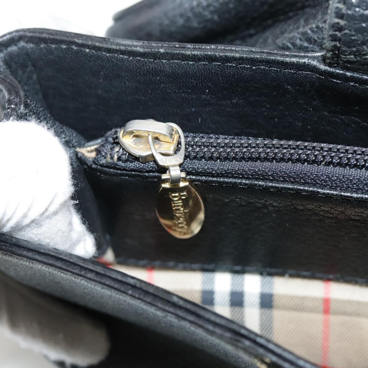 Burberry Handbag Leather Black Leather Handbag (Pre-Owned)