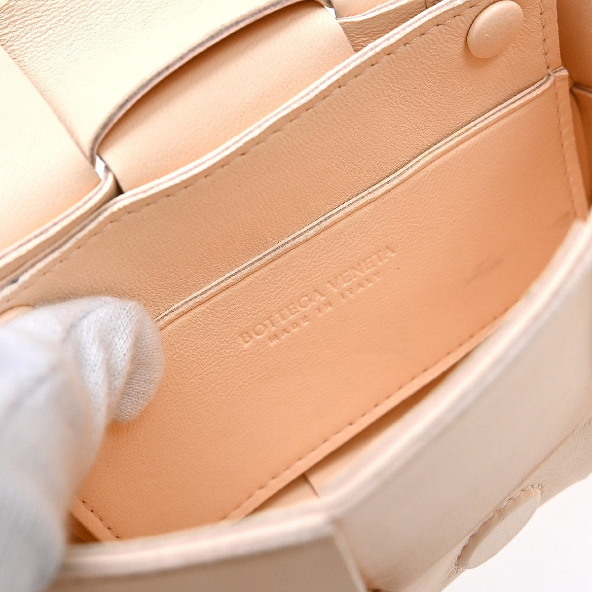 Bottega Veneta Candy Cassette Maxi Intrecciato Leather Pink Leather Crossbody Bag Bag (Pre-Owned)