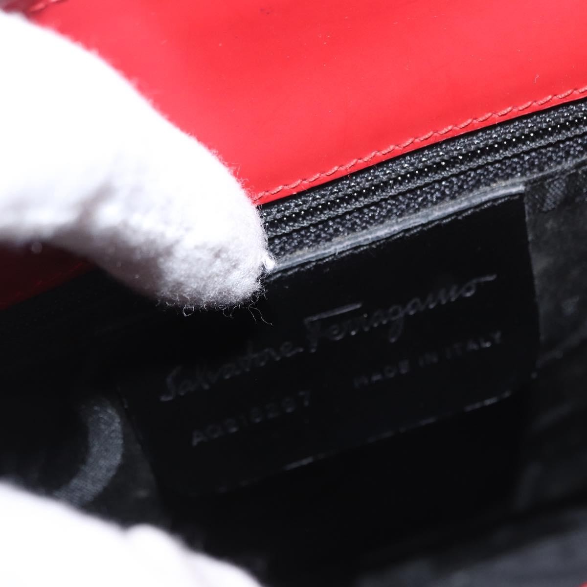 Salvatore Ferragamo Vala Leather Red Leather Handbag (Pre-Owned)