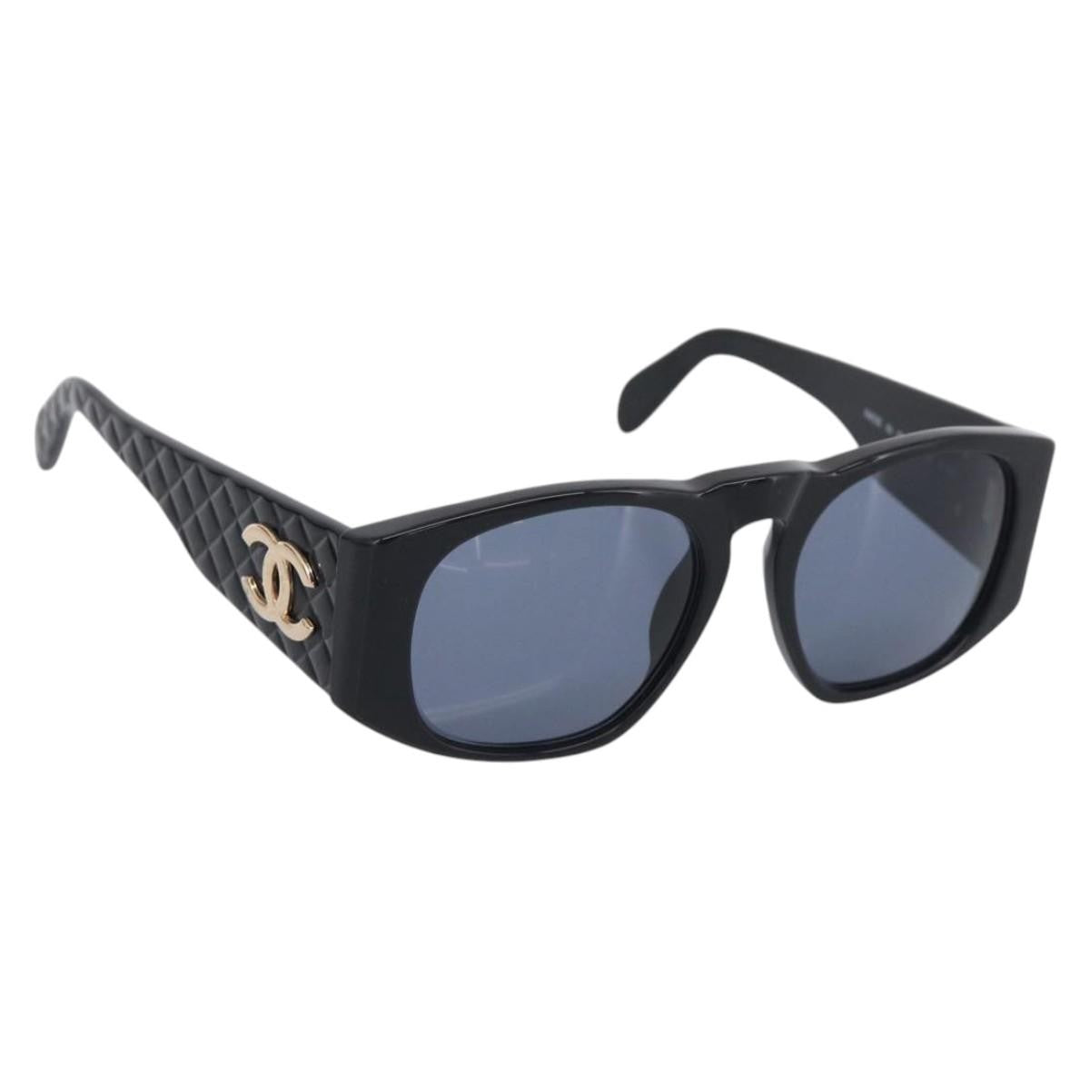 Chanel Cc Logo Matelasse Sunglasses Eye Wear Plastic Black Plastic Sunglasse Accessory (Pre-Owned)
