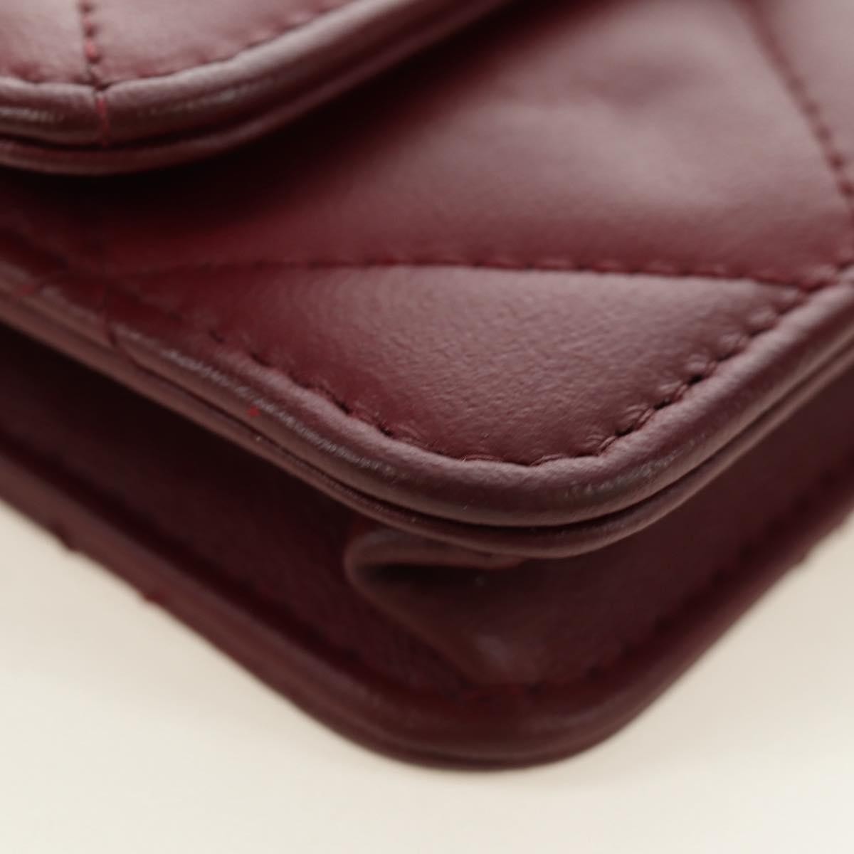 Chanel 19 Wallet On Chain Quilted Lambskin Burgundy Leather Shoulder Bag Bag (Pre-Owned)