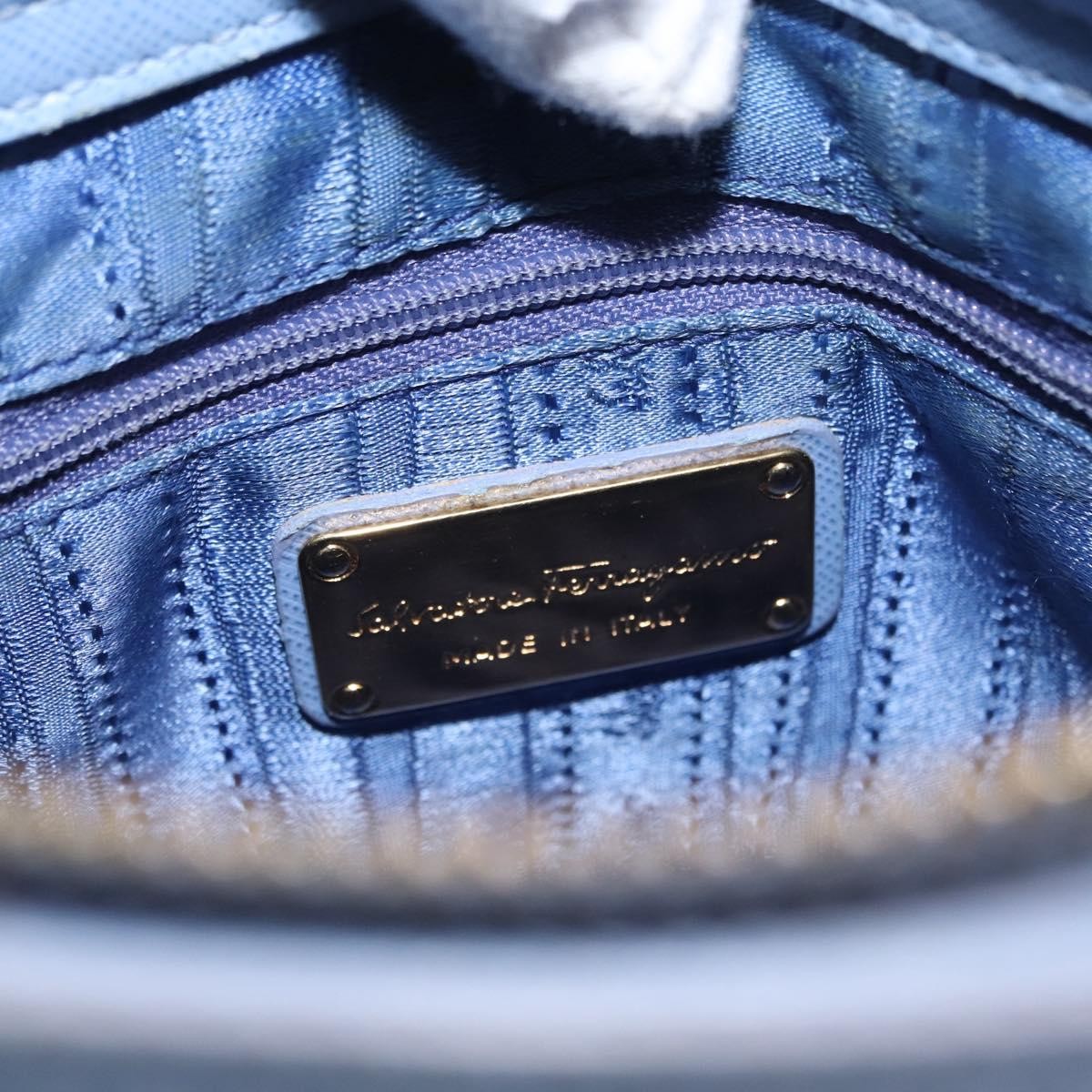 Salvatore Ferragamo Beky Tote Saffiano Leather Blue Leather Handbag (Pre-Owned)