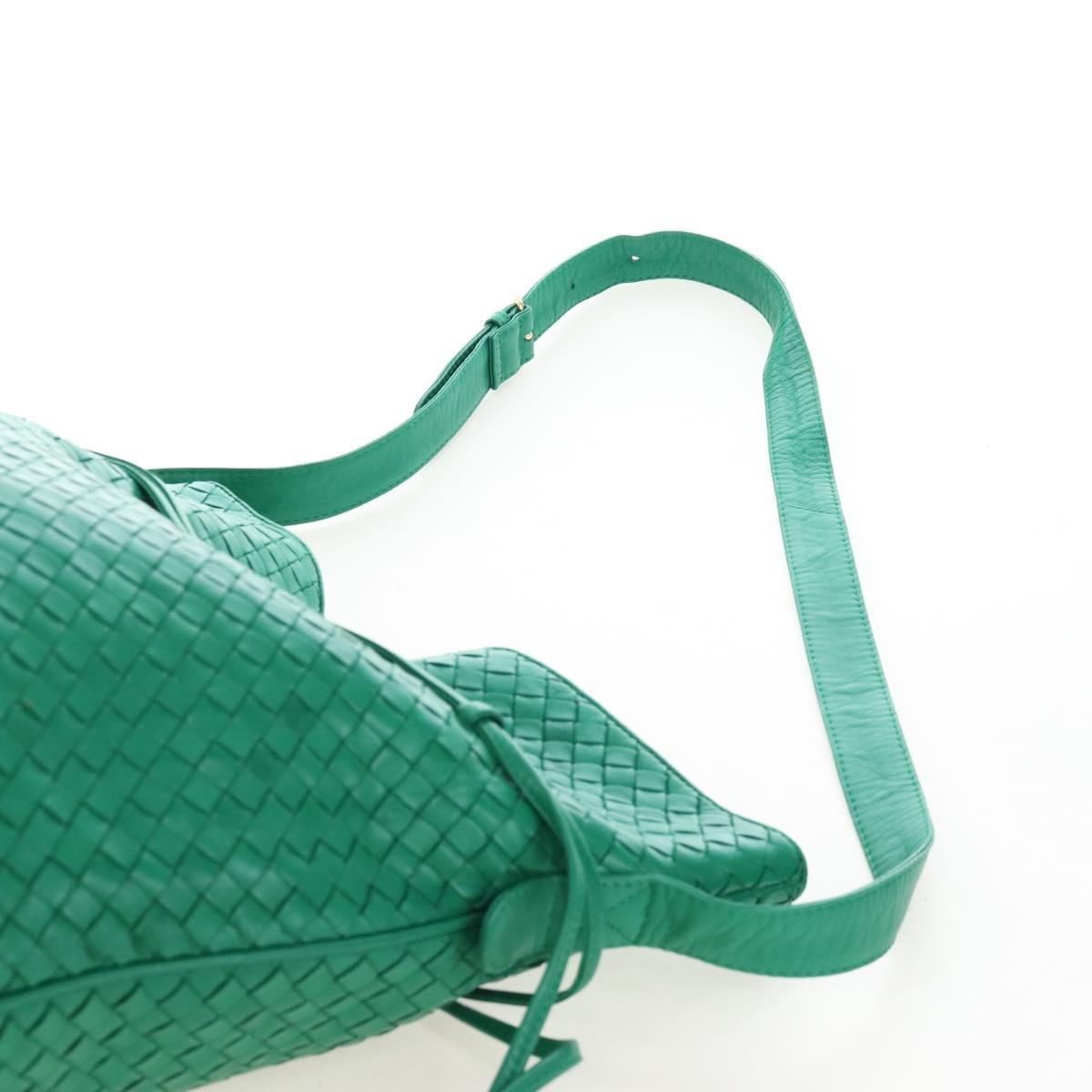 Bottega Veneta Intrecciato Shoulder Leather Green Leather Shoulder Bag Bag (Pre-Owned)