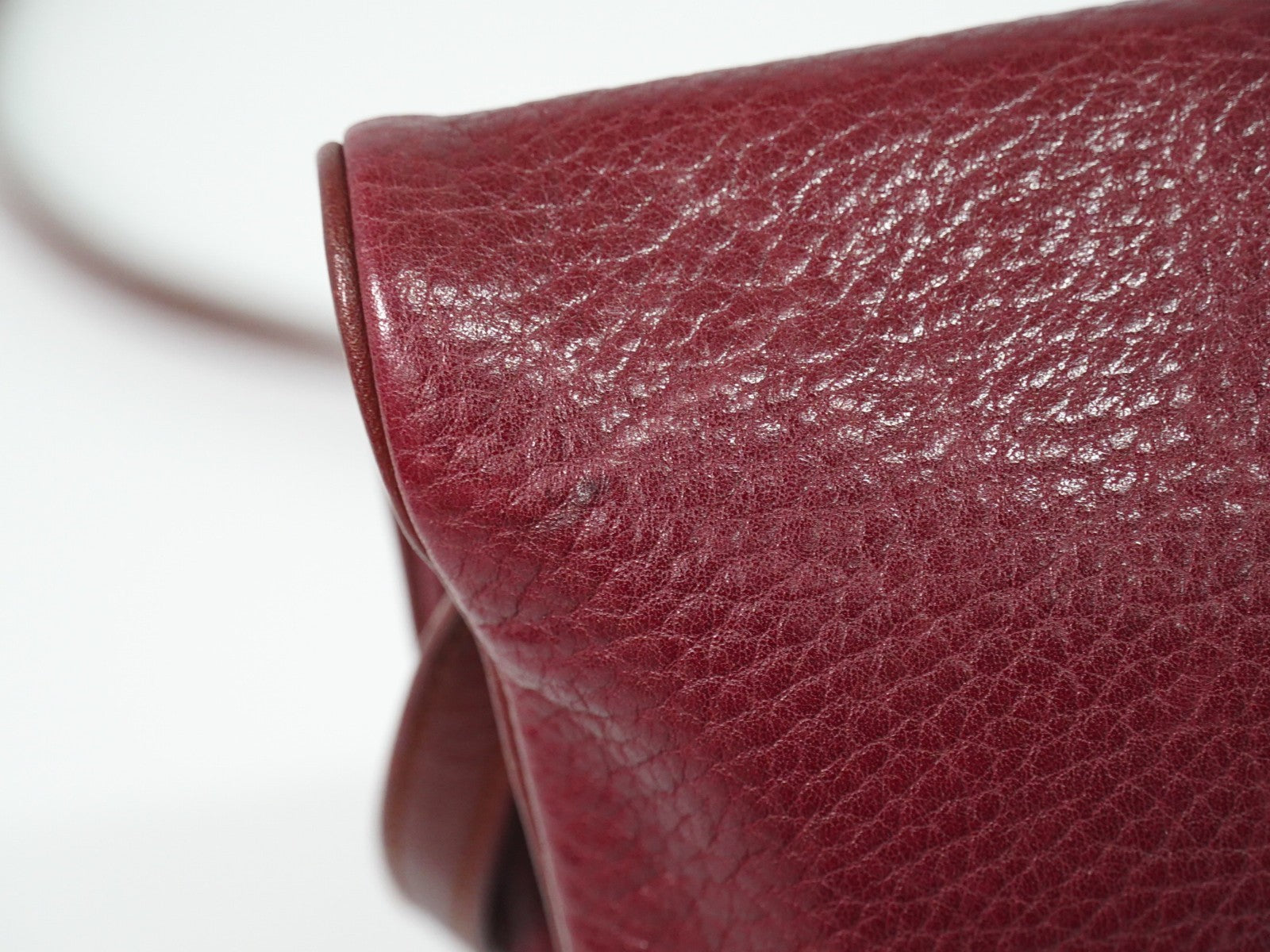 Cartier Must De Cartier Leather Burgundy Leather Shoulder Bag Bag (Pre-Owned)