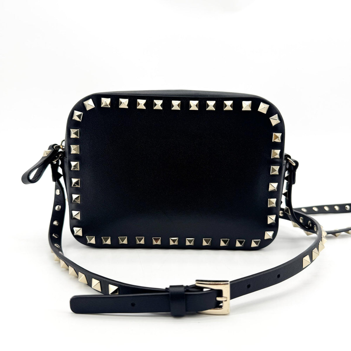 Valentino Garavani Rockstud Camera Leather Black Leather Crossbody Bag Bag (Pre-Owned)