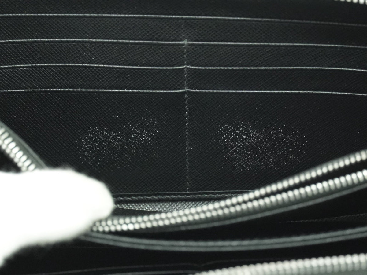 Prada Saffiano Leather Black Leather Wallets Accessory (Pre-Owned)