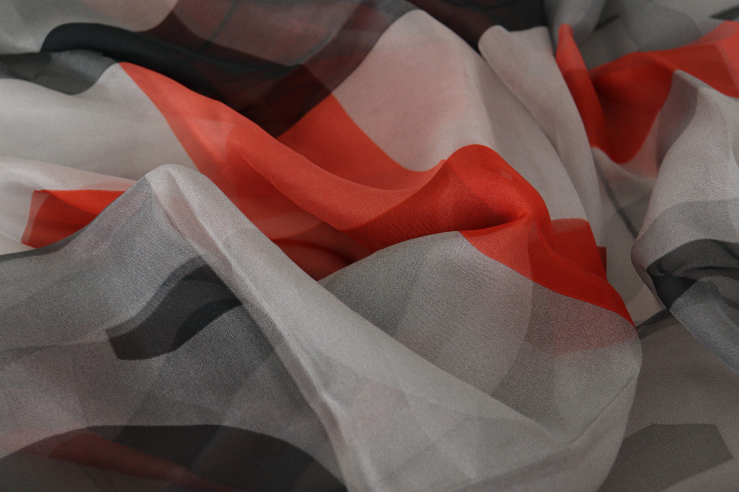 Costume National Gray Red Shawl Foulard Wrap Women's Scarf