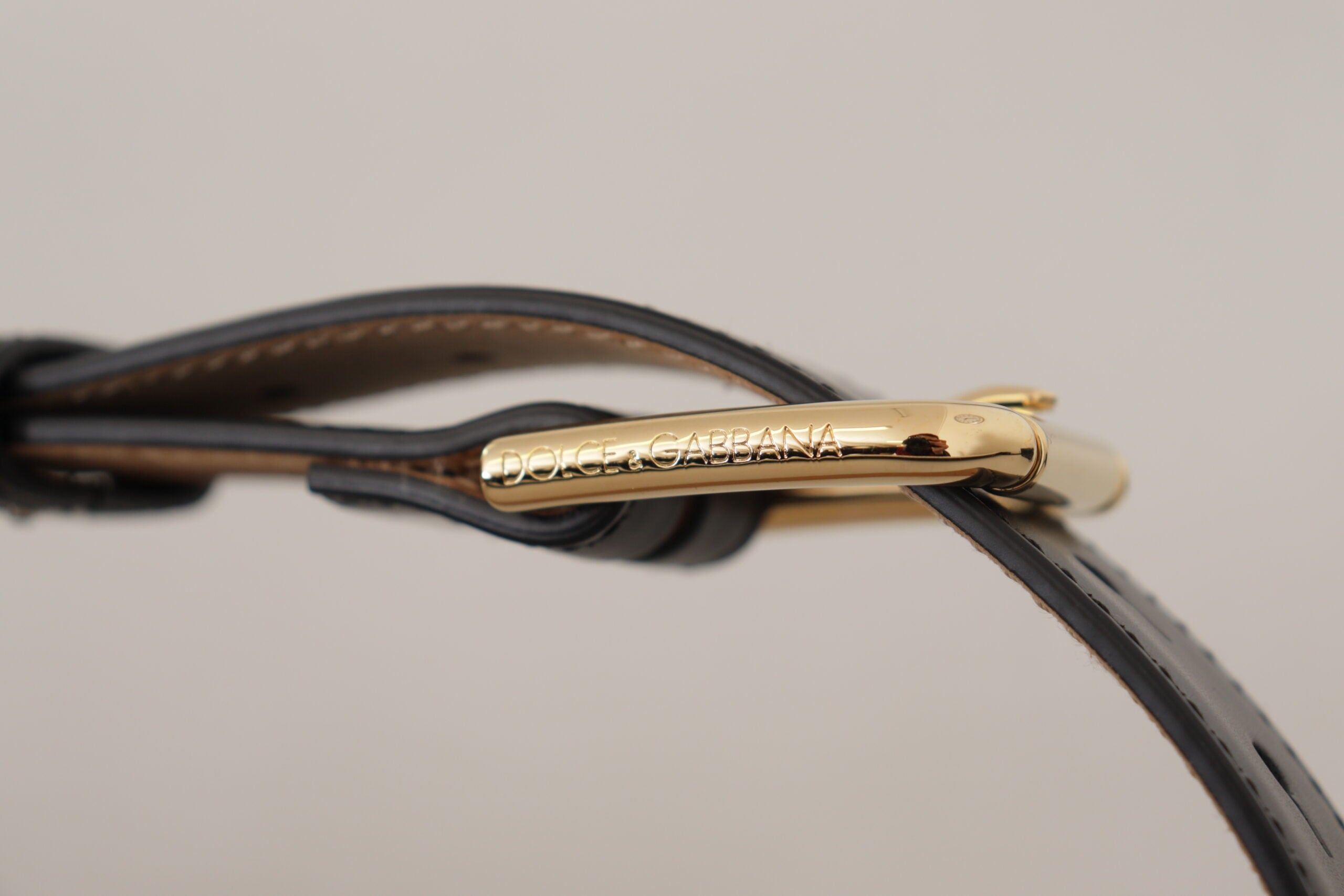 Dolce & Gabbana Black Solid Leather Classic Gold Waist Buckle Women's Belt
