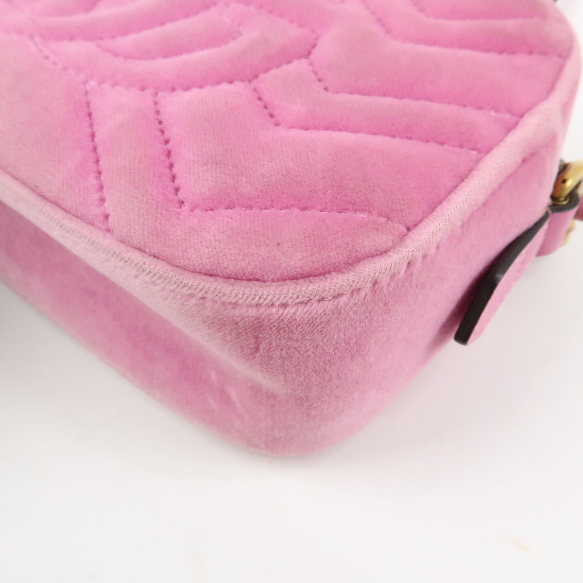 Gucci Gg Marmont Crystal Embellished Matelasse Velvet Pink Velvet Shoulder Bag Bag (Pre-Owned)