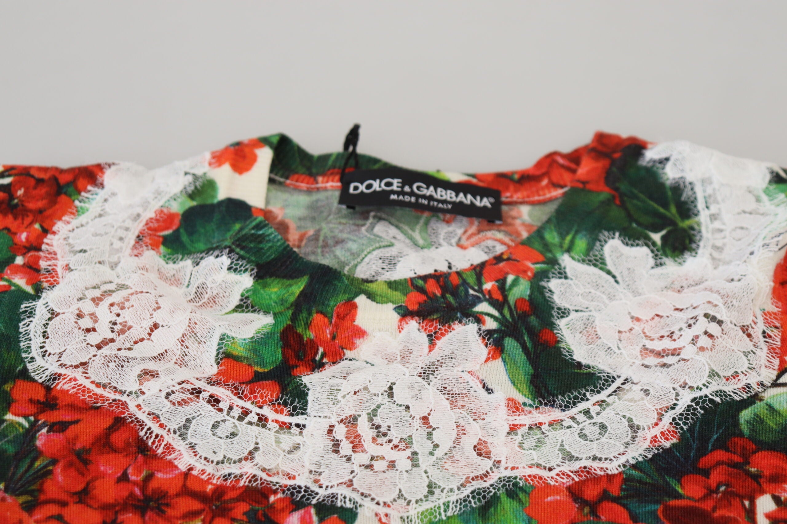 Dolce & Gabbana White Floral Wool Lace Vest Tank Women's Top
