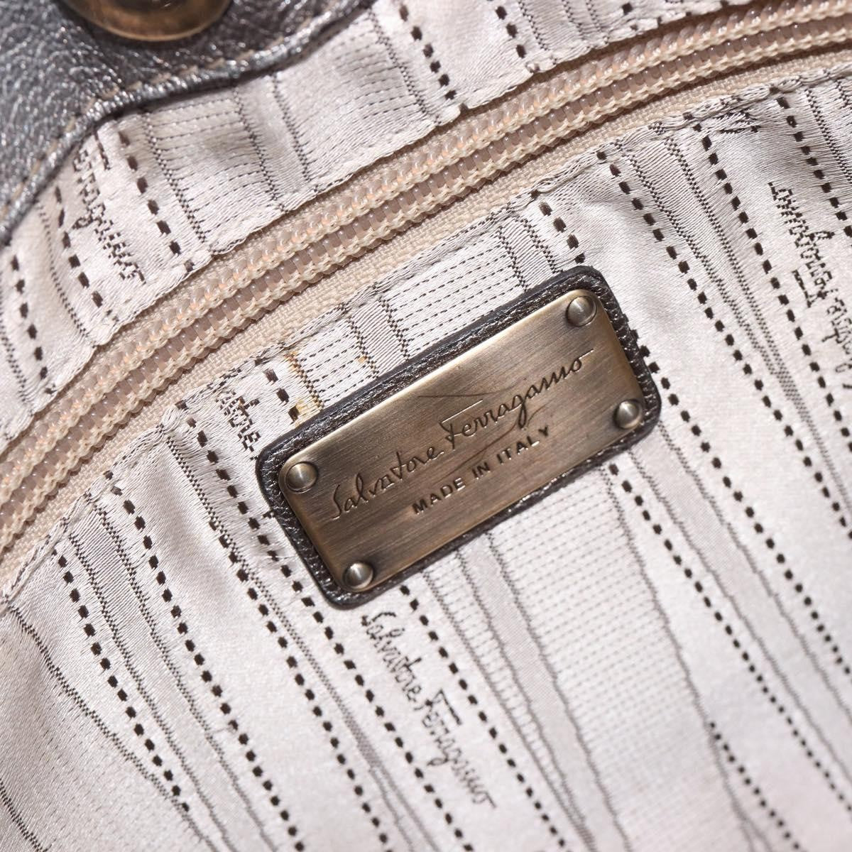 Salvatore Ferragamo Gancini Leather Gold Leather Crossbody Bag Bag (Pre-Owned)
