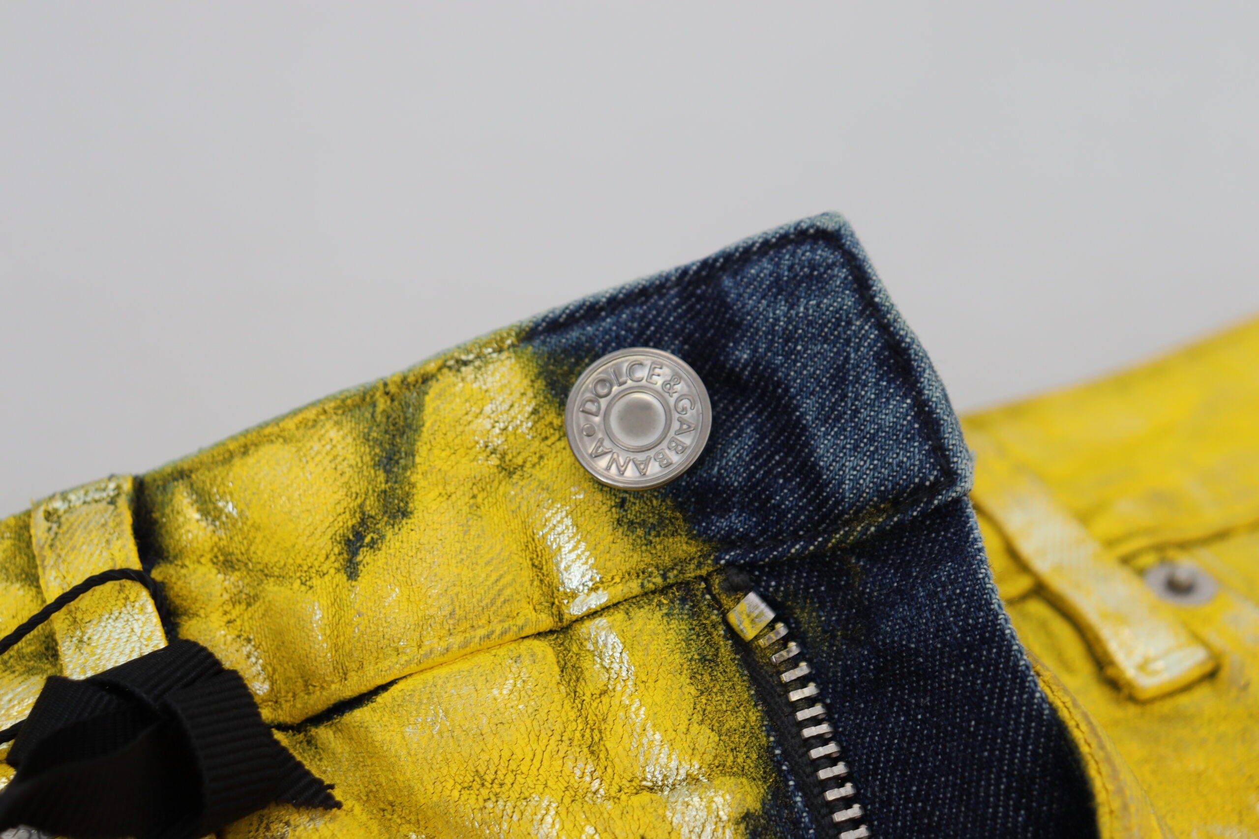 Dolce & Gabbana Chic High Waist Straight Jeans in Vibrant Women's Yellow