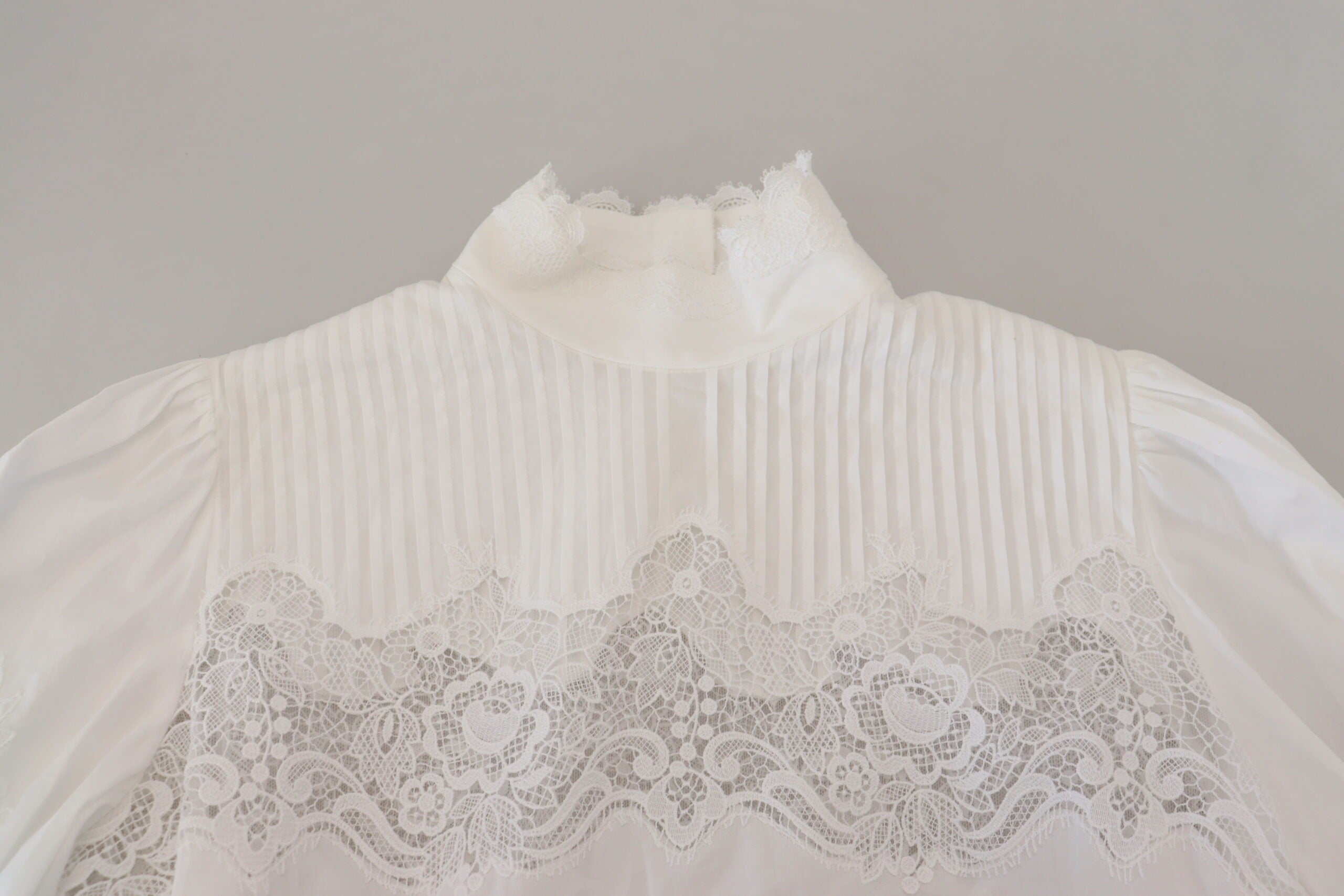 Dolce & Gabbana White Cotton Lace Trim Turtle Neck Blouse Women's Top