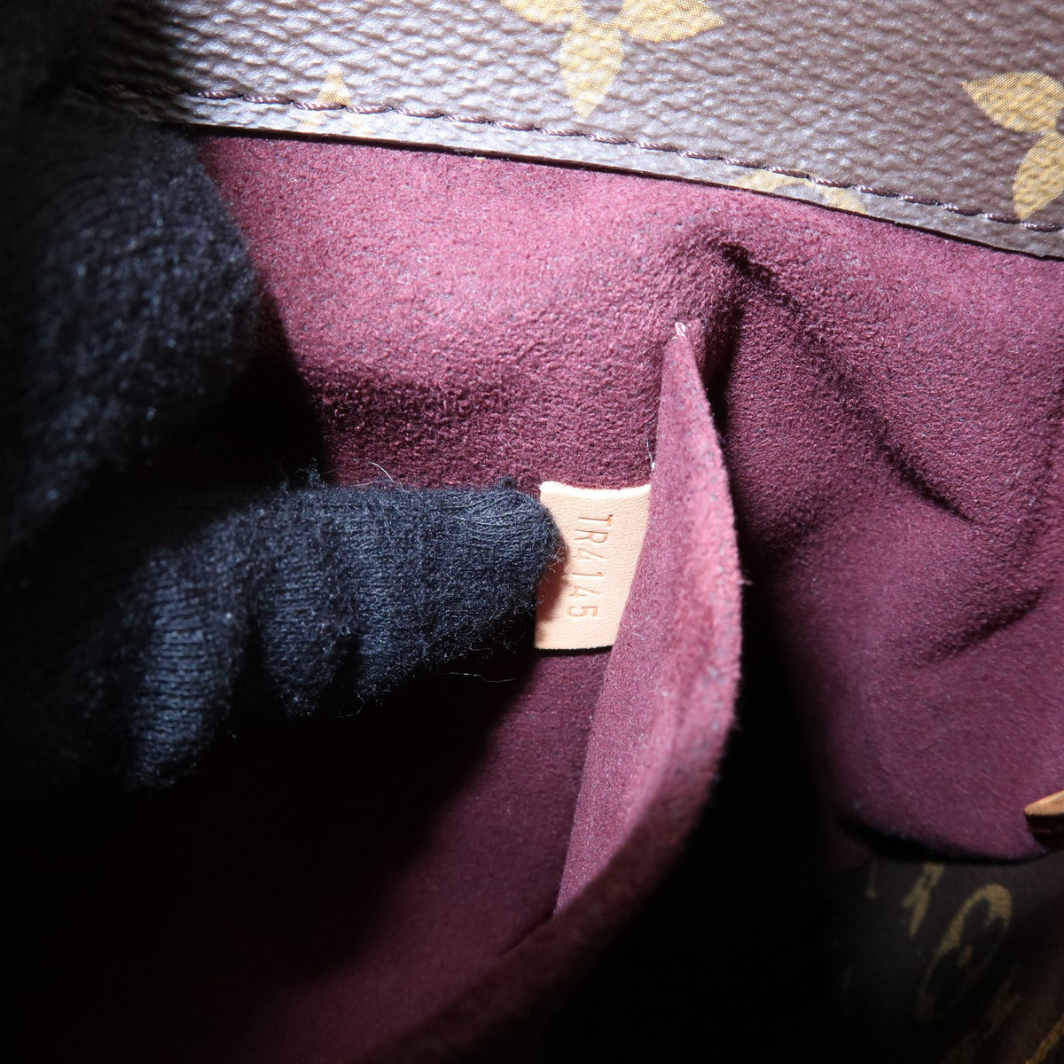 Louis Vuitton Montaigne Monogram Canvas Brown Canvas Handbag (Pre-Owned)