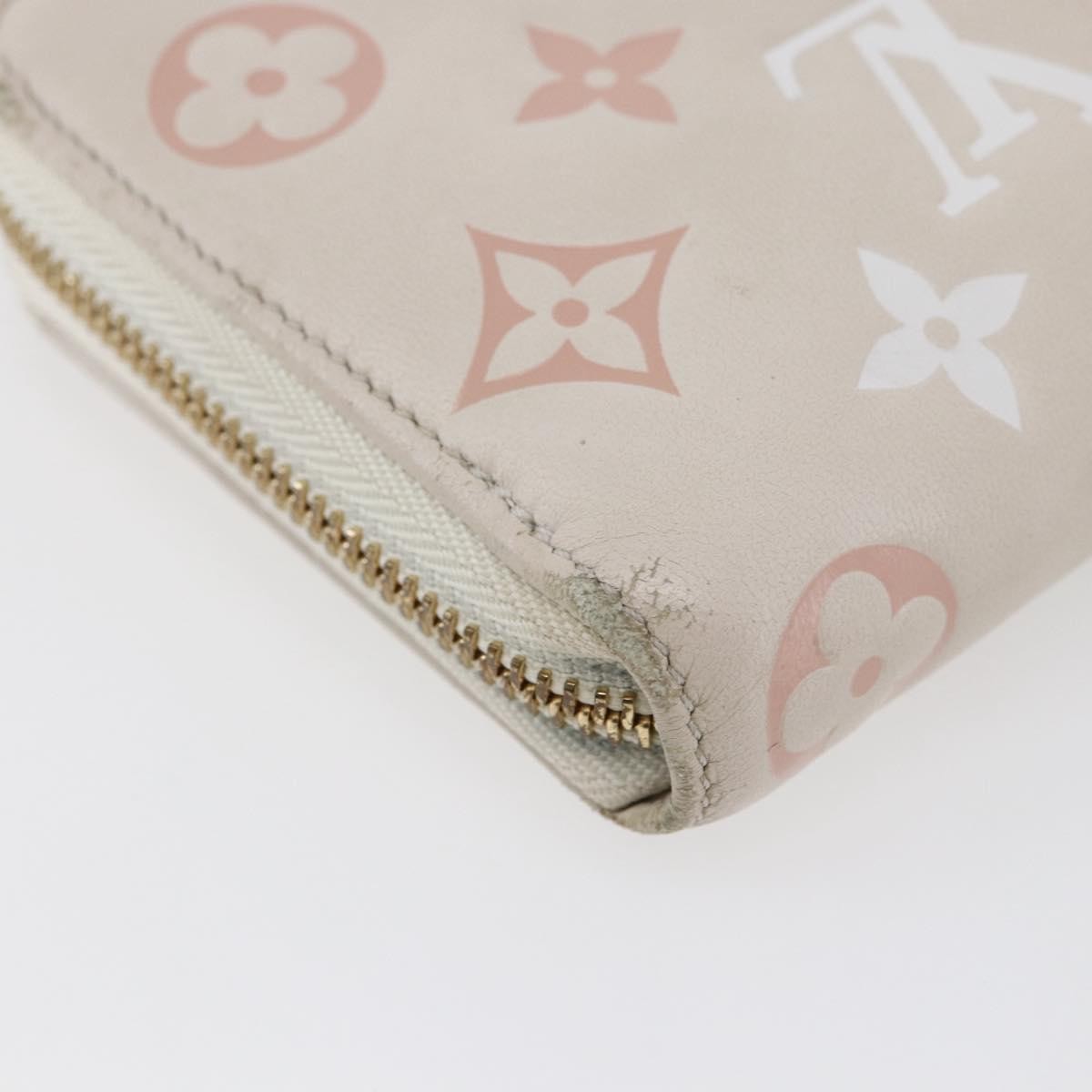 Louis Vuitton Coussin Zippy Monogram Embossed Lambskin Pink Canvas Wallets Accessory (Pre-Owned)