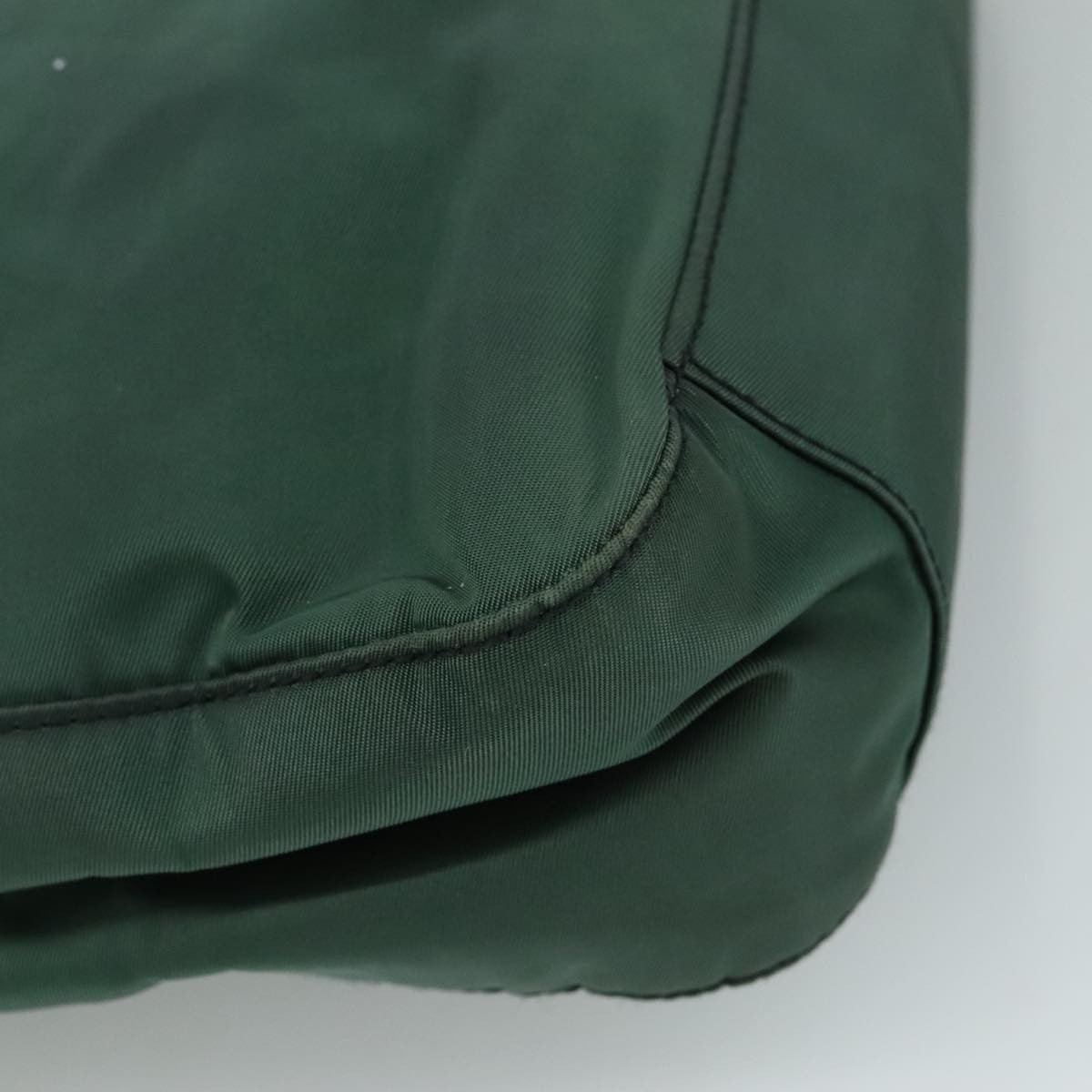 Prada Vintage Tessuto Green Nylon Shoulder Bag Bag (Pre-Owned)