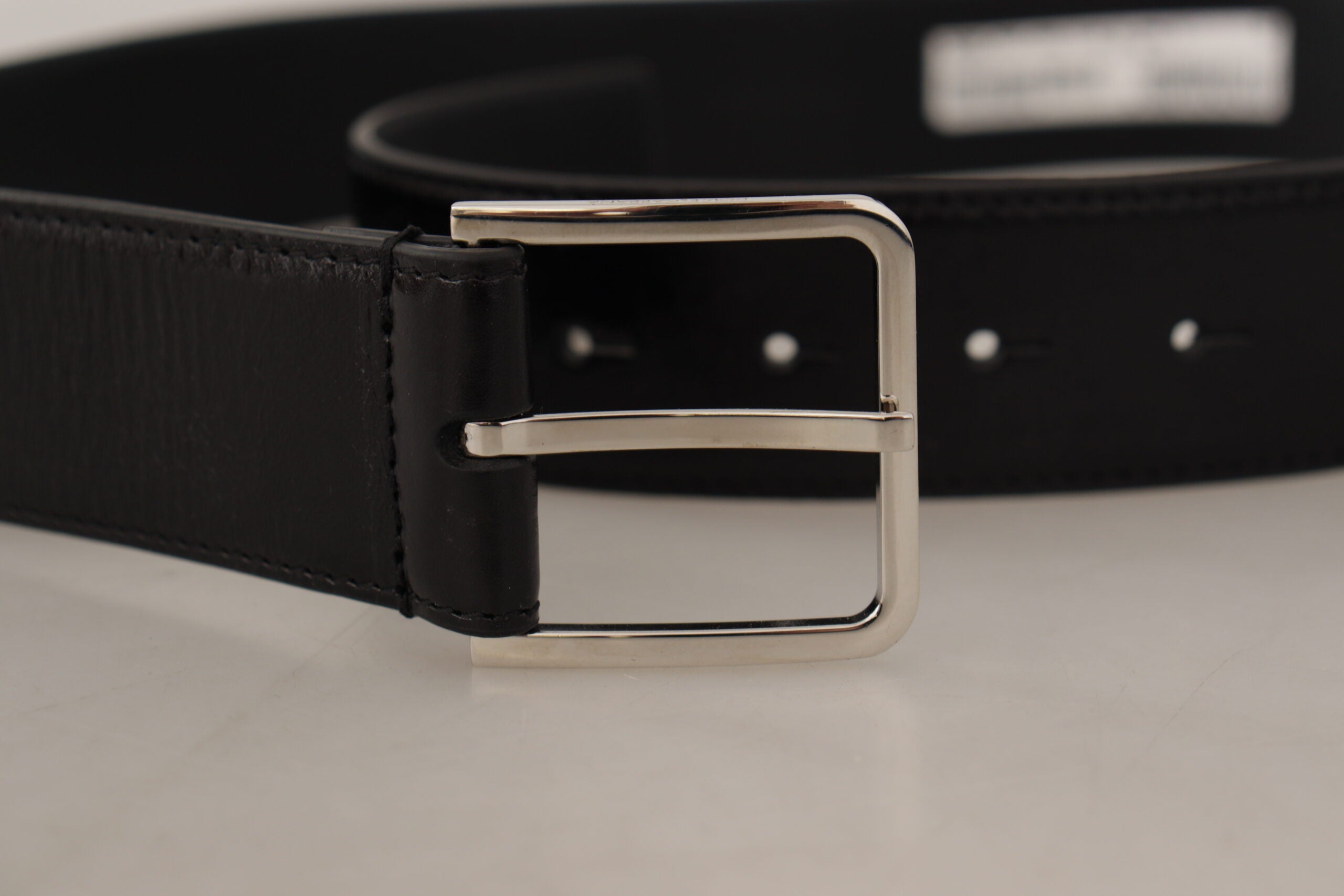 Dolce & Gabbana Elegant Leather Belt with Metal Men's Buckle