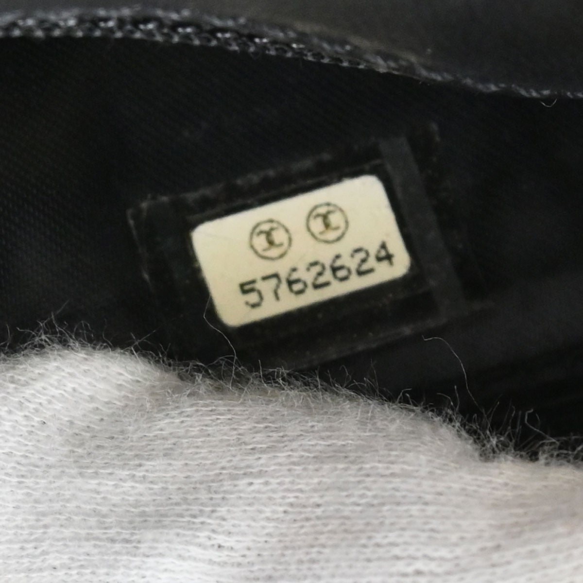 Chanel Vintage Stich Leather Black Leather Shoulder Bag Bag (Pre-Owned)