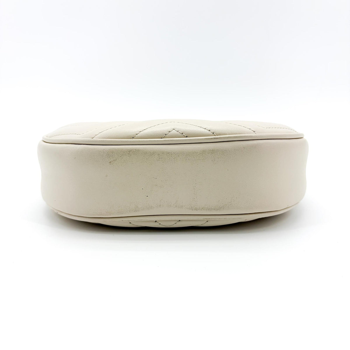 Gucci Gg Marmont Half Moon Hobo Matelasse Leather White Leather Shoulder Bag Bag (Pre-Owned)