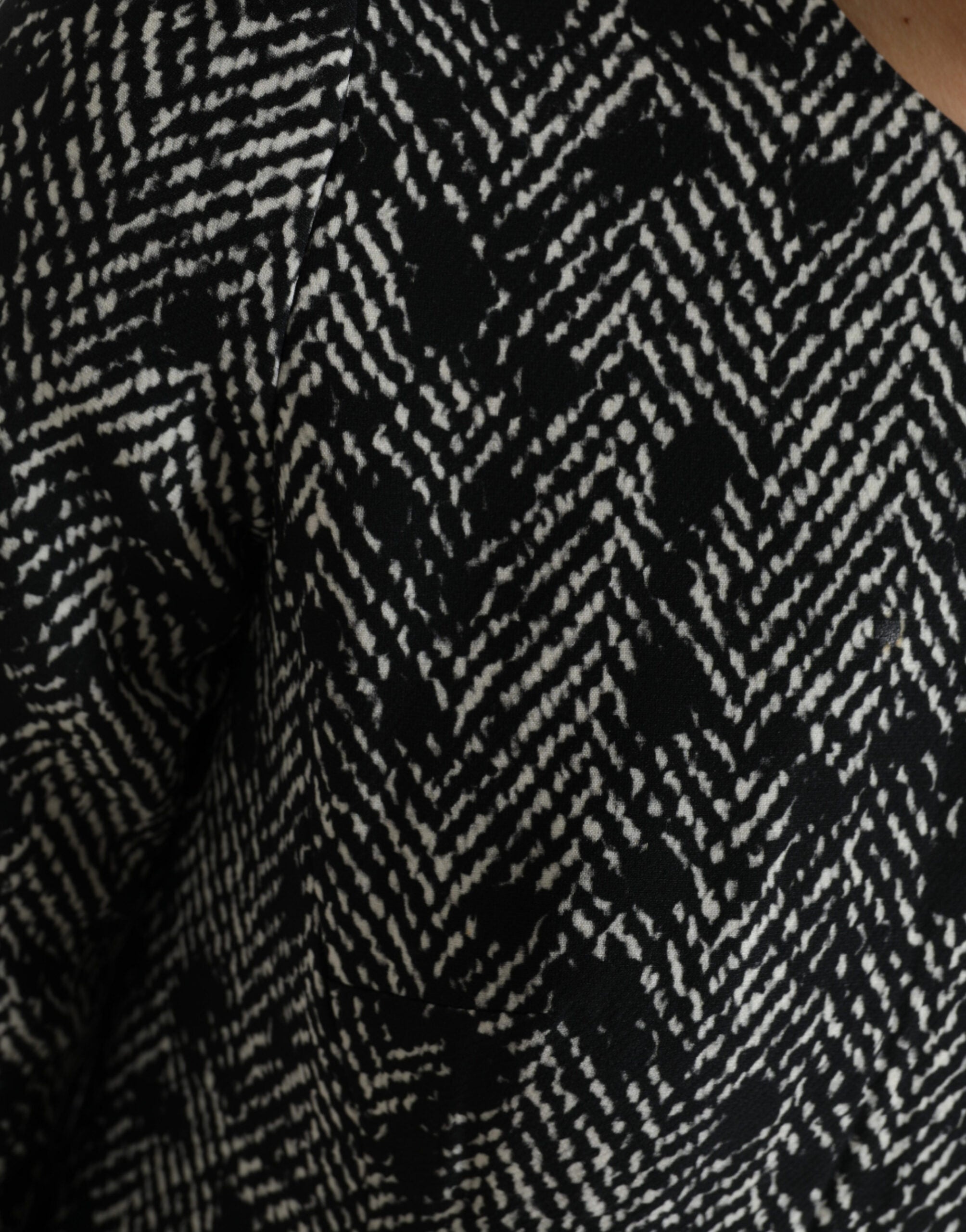 Dolce & Gabbana Black Chevron Polyester Shift Mini Women's Dress