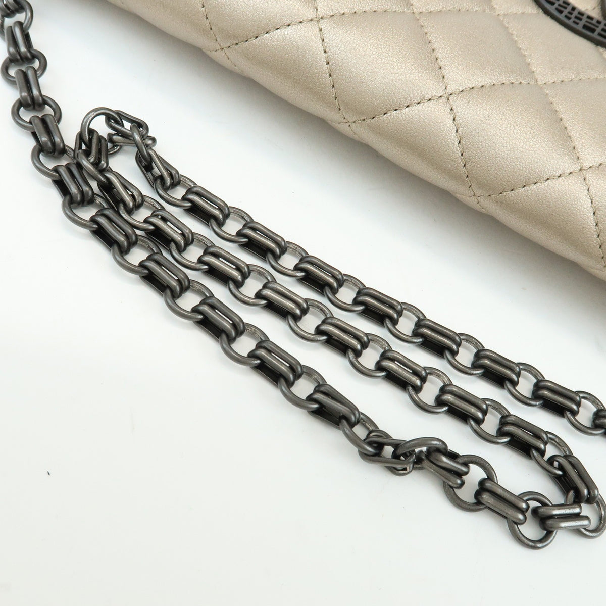 Chanel Butterfly Chain Clutch Quilted Lambskin Other Leather Clutche & Pouche Bag (Pre-Owned)