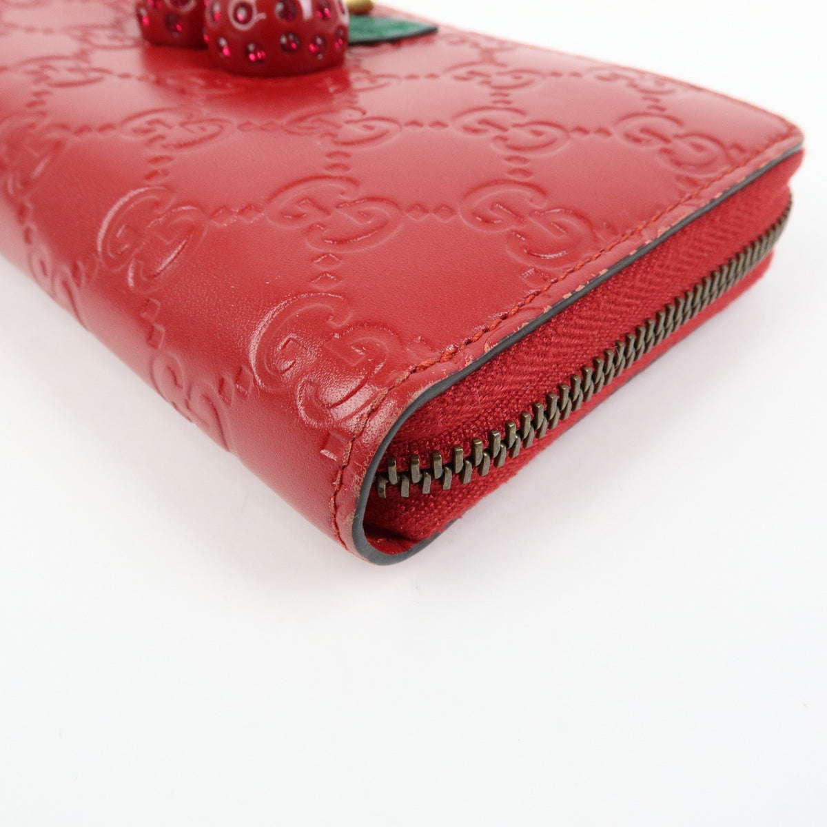 Gucci Cherries Wallet On Chain Guccissima Leather Red Leather Crossbody Bag Bag (Pre-Owned)