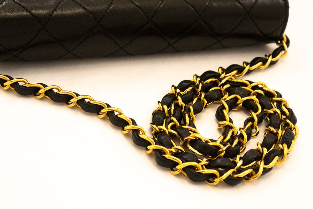 Chanel Vintage Full Flap Quilted Lambskin Black Leather Shoulder Bag Bag (Pre-Owned)