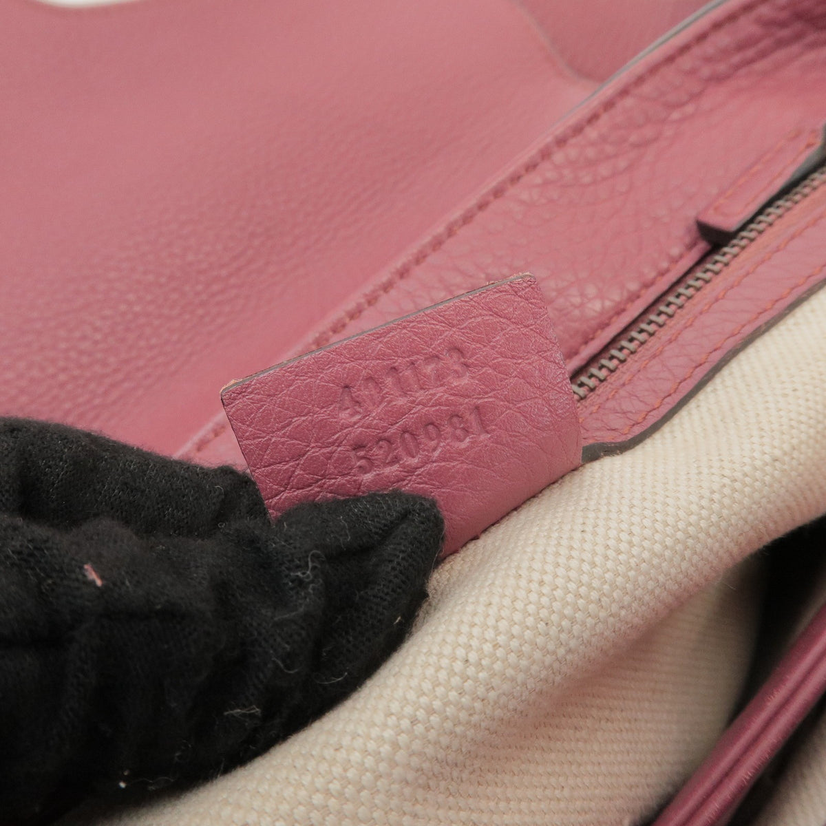 Gucci Gg Marmont Leather Pink Leather Shoulder Bag Bag (Pre-Owned)