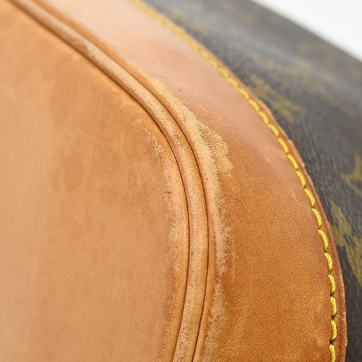 Louis Vuitton Alma Monogram Canvas Brown Canvas Handbag (Pre-Owned)