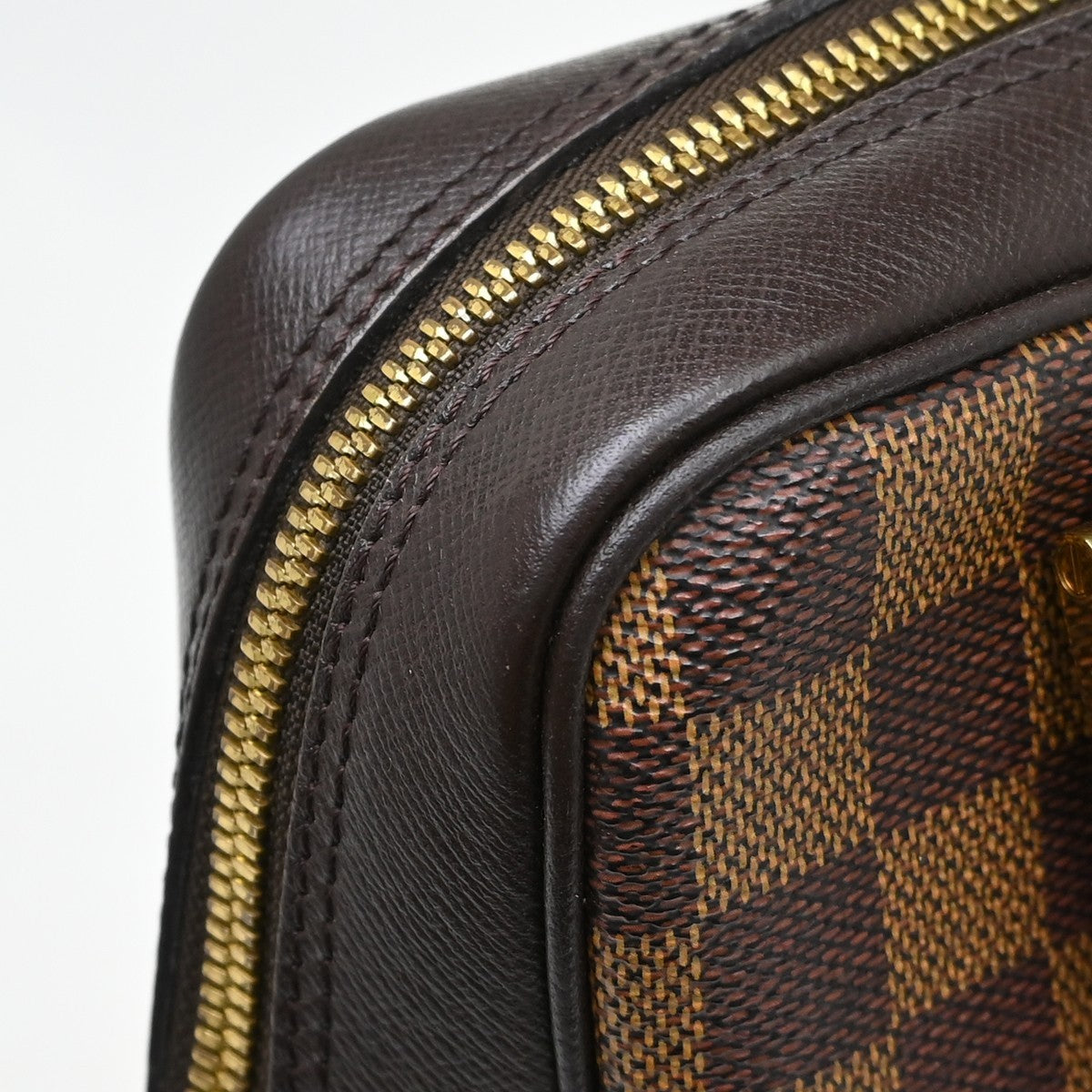 Louis Vuitton Brera Damier Brown Canvas Handbag (Pre-Owned)