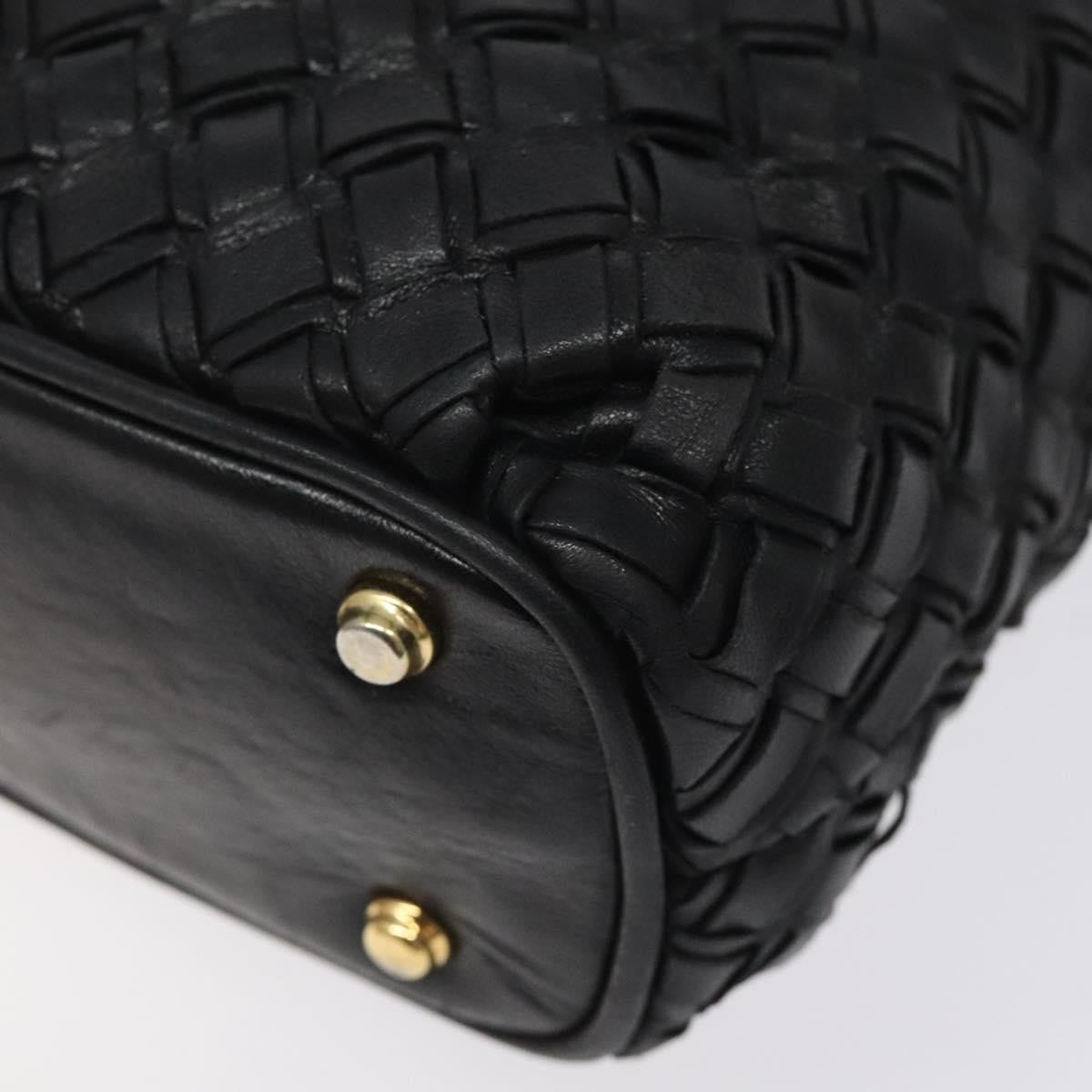 Bally Vintage Quilted Leather Black Leather Shoulder Bag Bag (Pre-Owned)