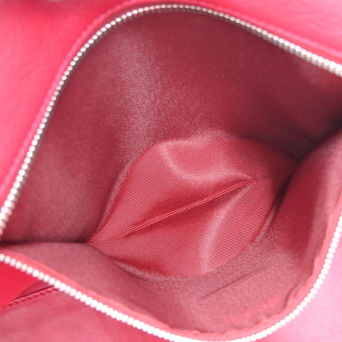 Loewe Amazona Leather Pink Leather Handbag (Pre-Owned)
