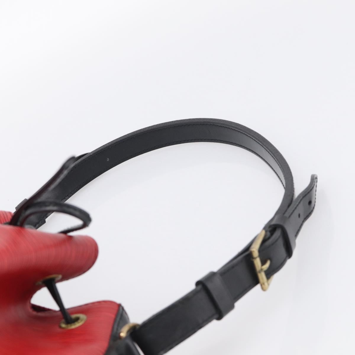 Louis Vuitton Bicolor Petit Noe Epi Leather Red Leather Handbag (Pre-Owned)