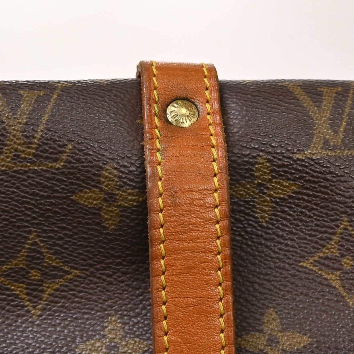 Louis Vuitton Saumur Canvas Brown Canvas Shoulder Bag Bag (Pre-Owned)