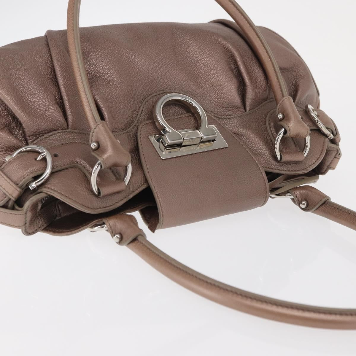 Salvatore Ferragamo Gancini Leather Beige Leather Handbag (Pre-Owned)