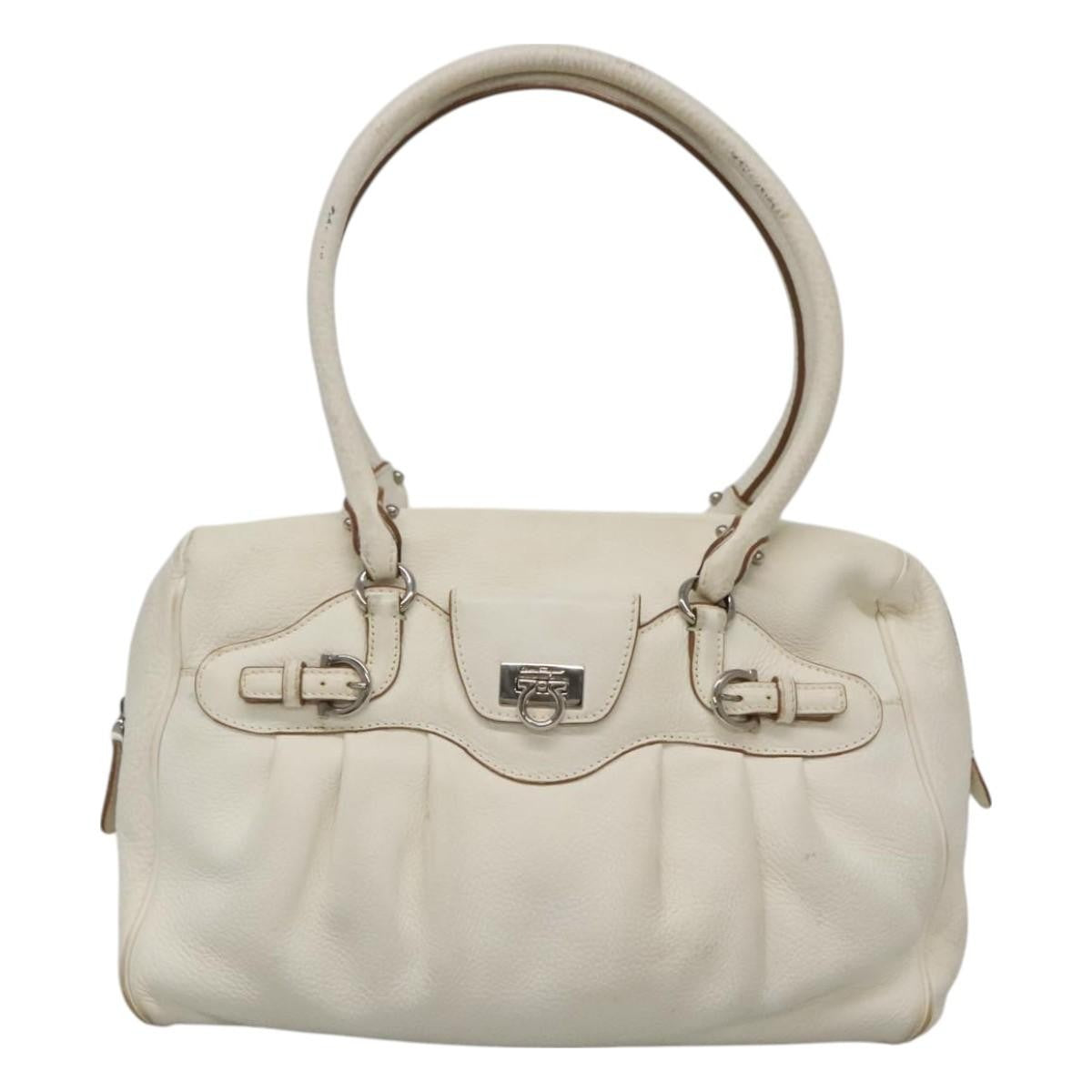 Salvatore Ferragamo Gancini Buckle Leather White Leather Shoulder Bag Bag (Pre-Owned)