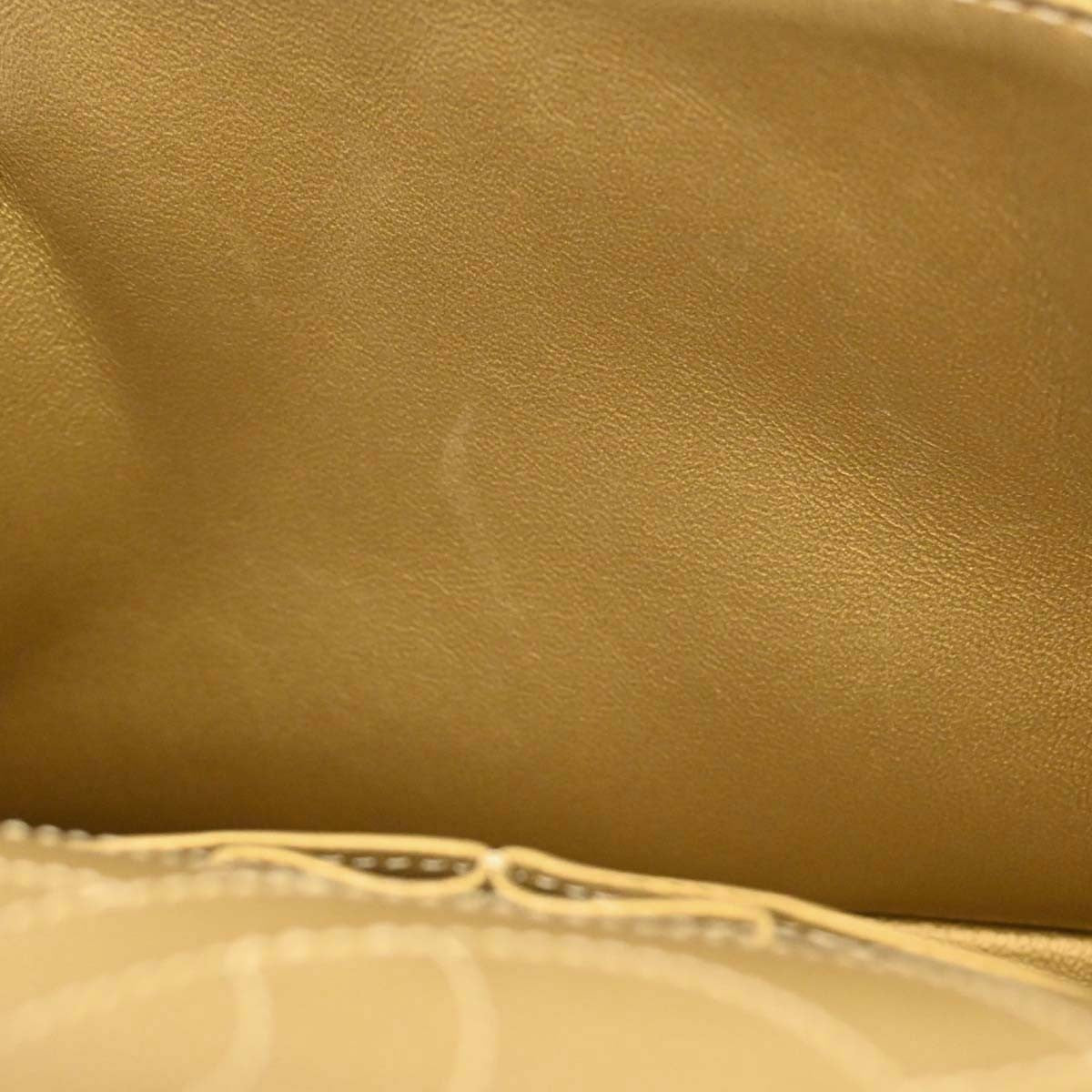 Chanel 2.55 Leather Gold Calfskin Shoulder Bag Bag (Pre-Owned)