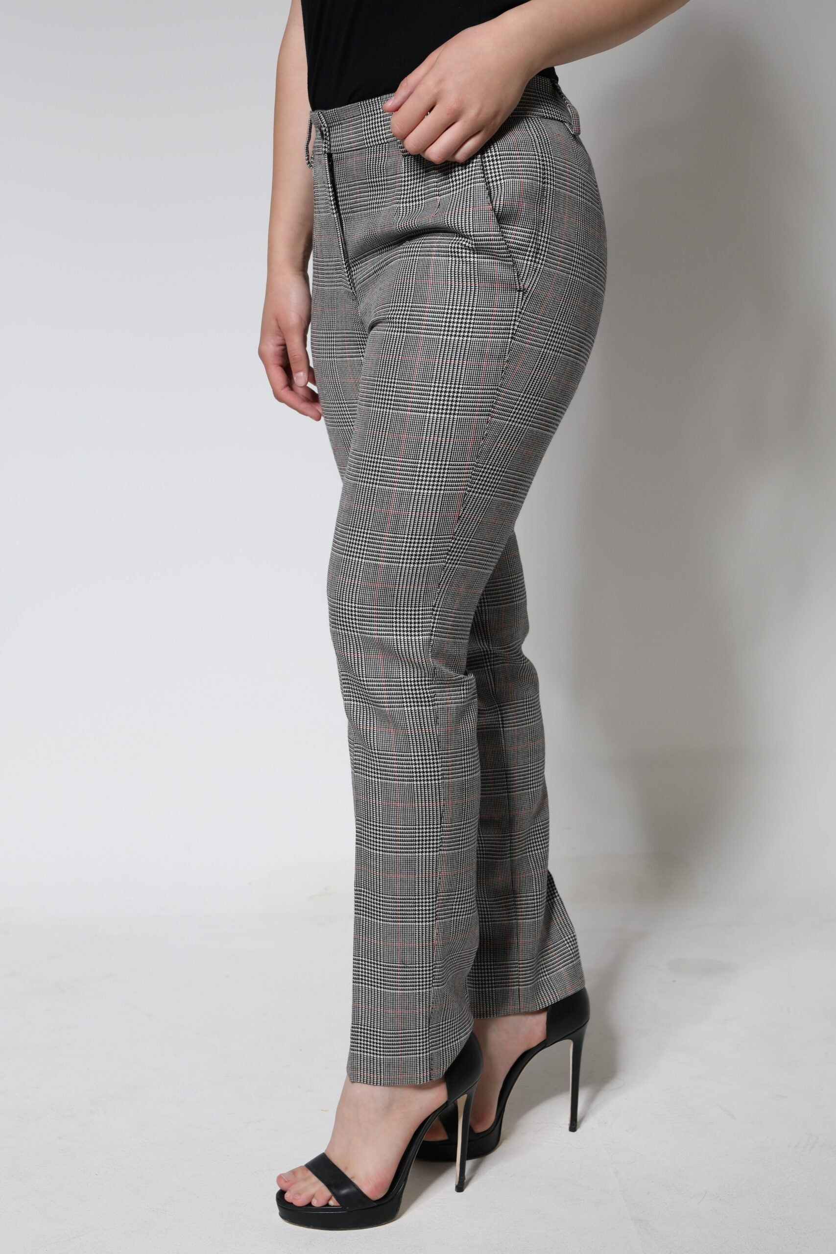 Dolce & Gabbana Gray Plaid Wool Mid Waist Women Tapered Women's Pants (Pre-Owned)