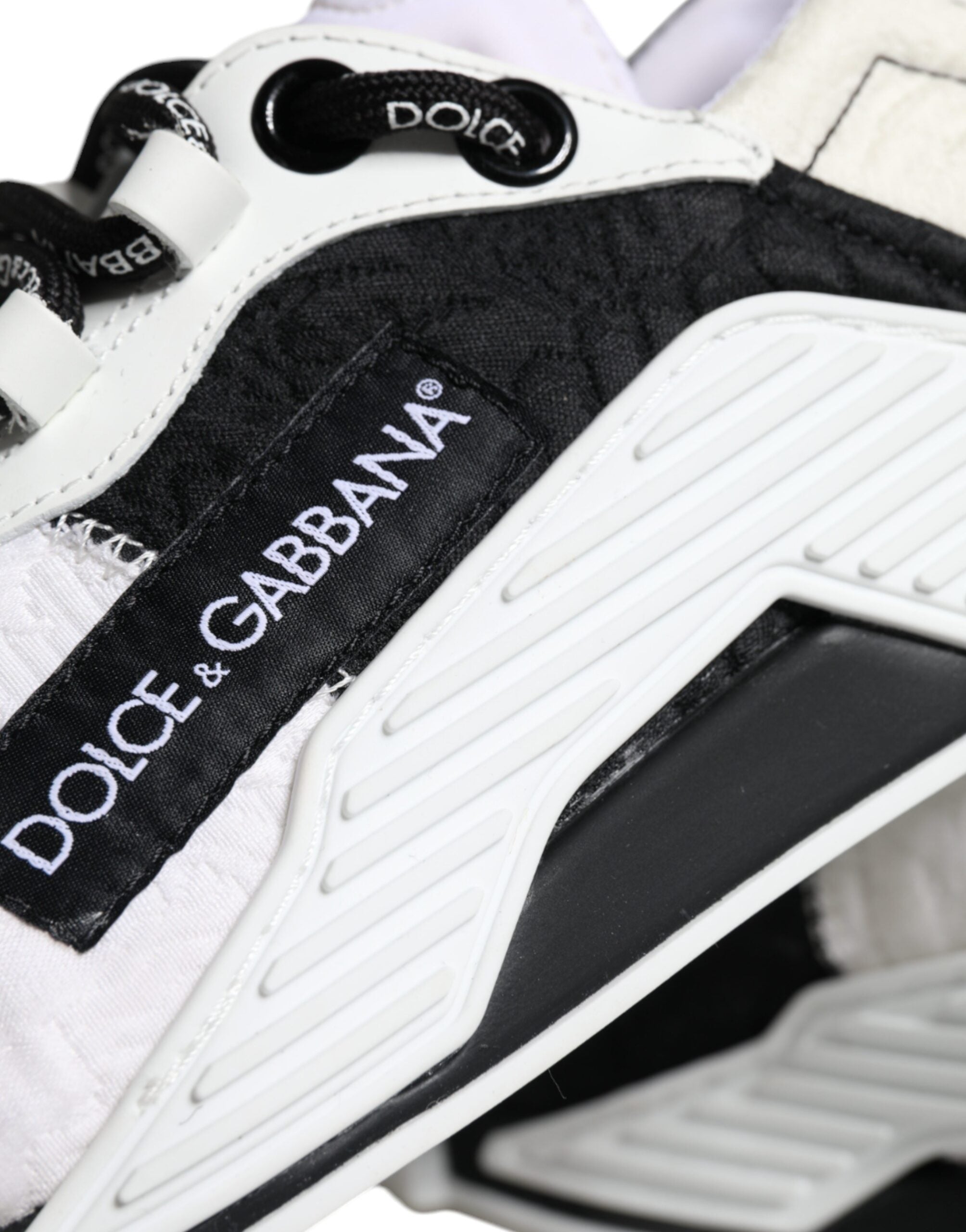 Dolce & Gabbana White Black Low Top NS1 Sneakers Women's Shoes (Pre-Owned)