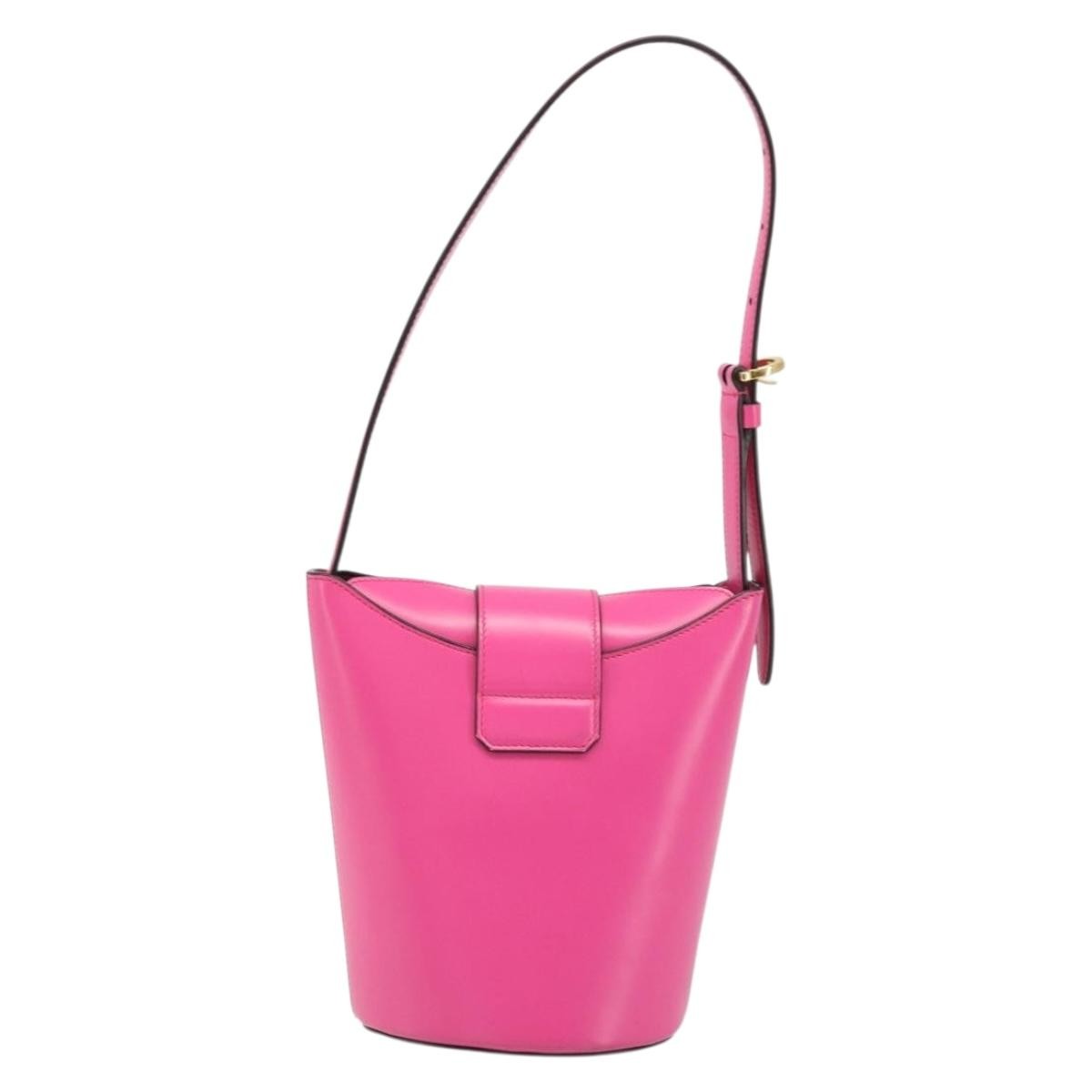 Salvatore Ferragamo Trifolio Leather Pink Leather Shoulder Bag Bag (Pre-Owned)