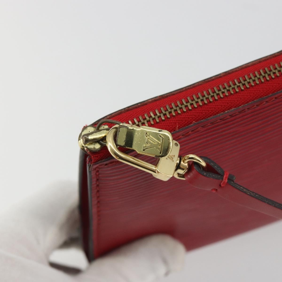 Louis Vuitton Pochette Accessoires Epi Red Leather Clutche & Pouche Bag (Pre-Owned)