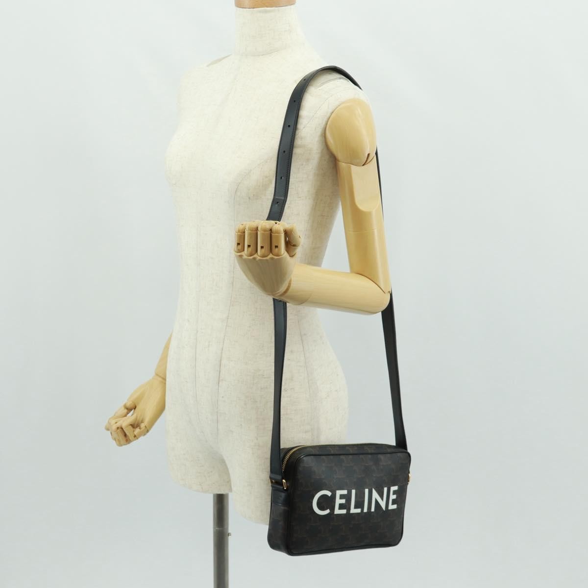 Celine Logo Messenger Triomphe Coated Canvas Black Pvc Shoulder Bag Bag (Pre-Owned)